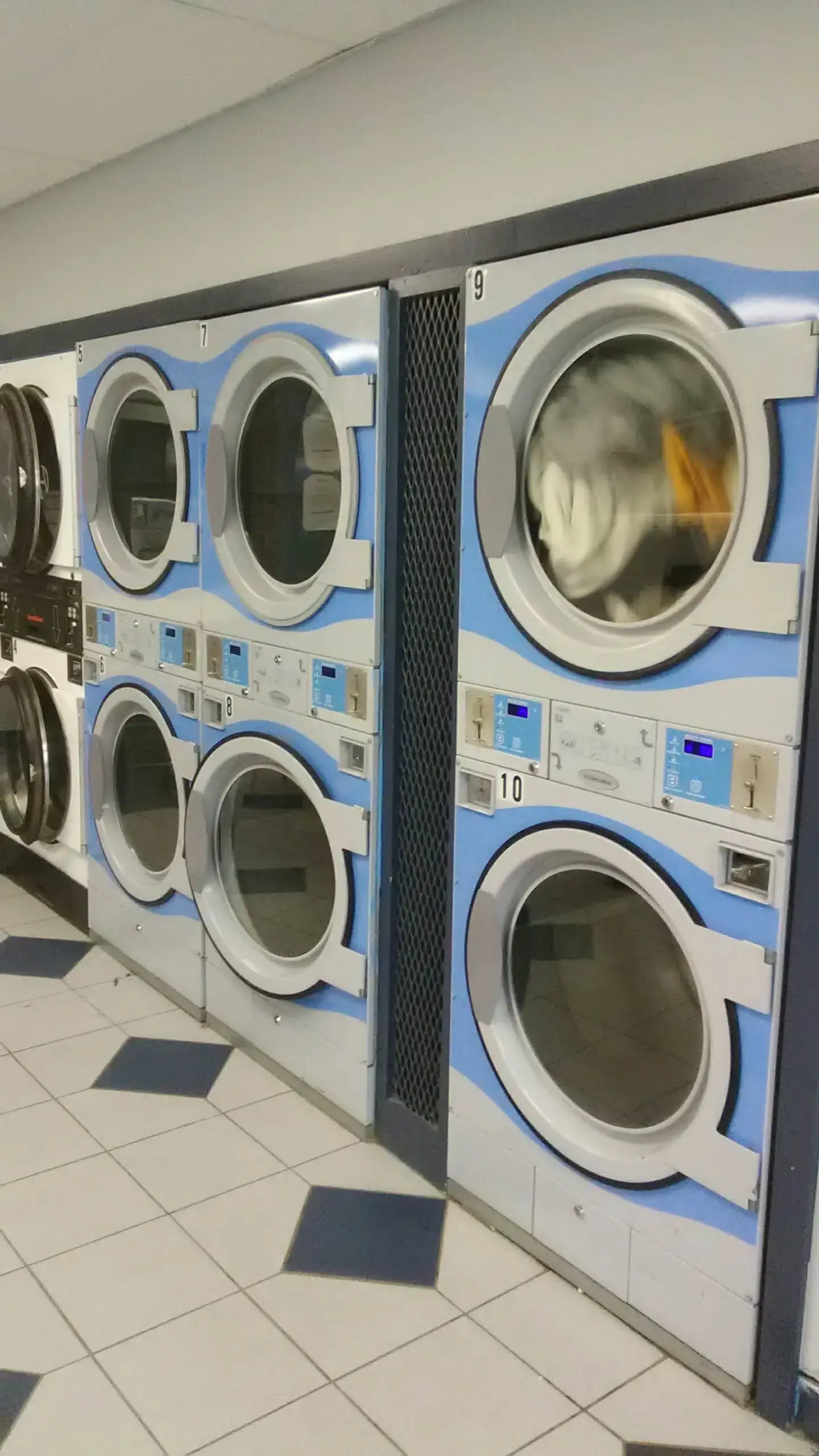King Street Laundry - Image 18