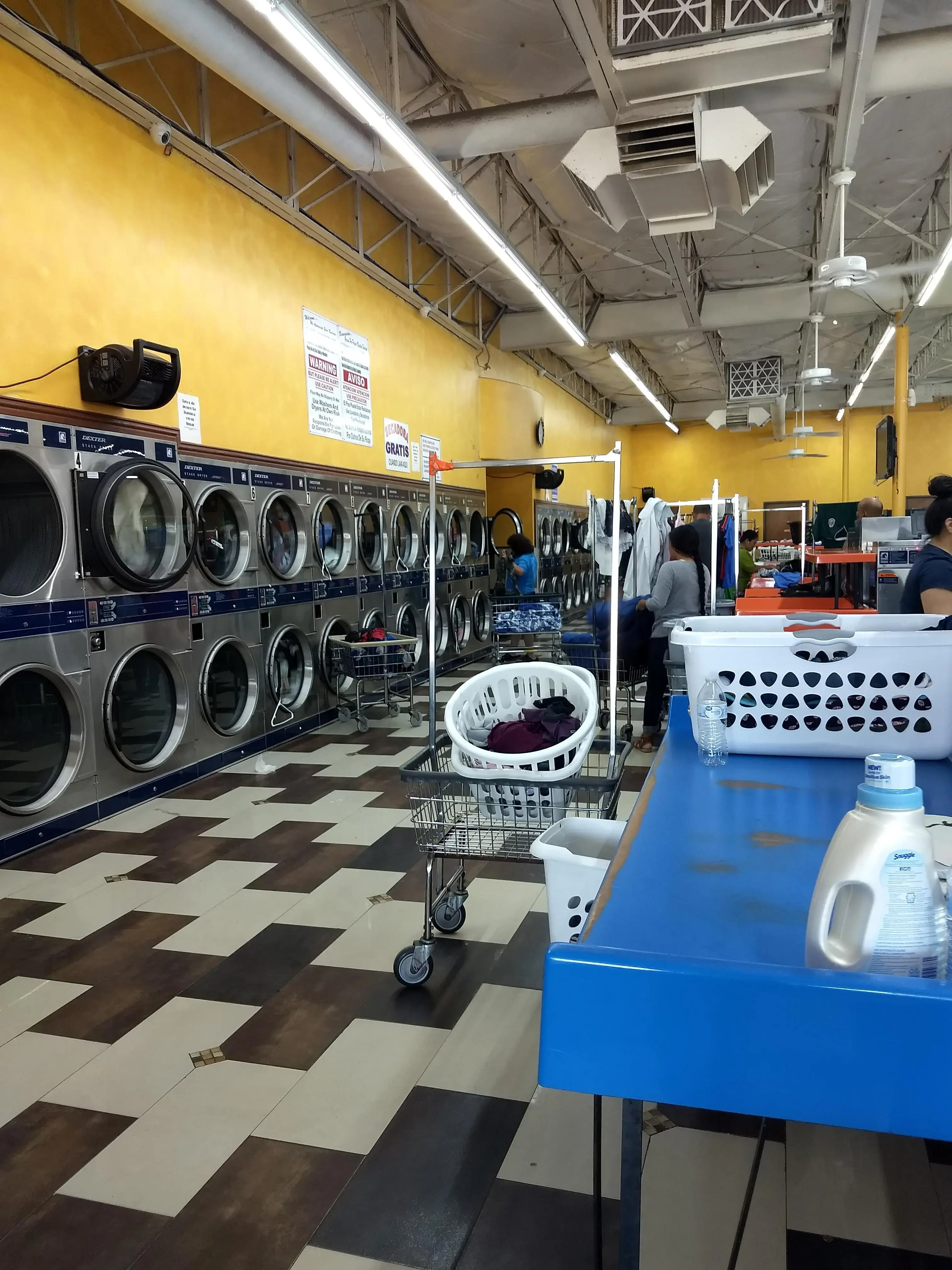 King Wash & Dry - Image 16
