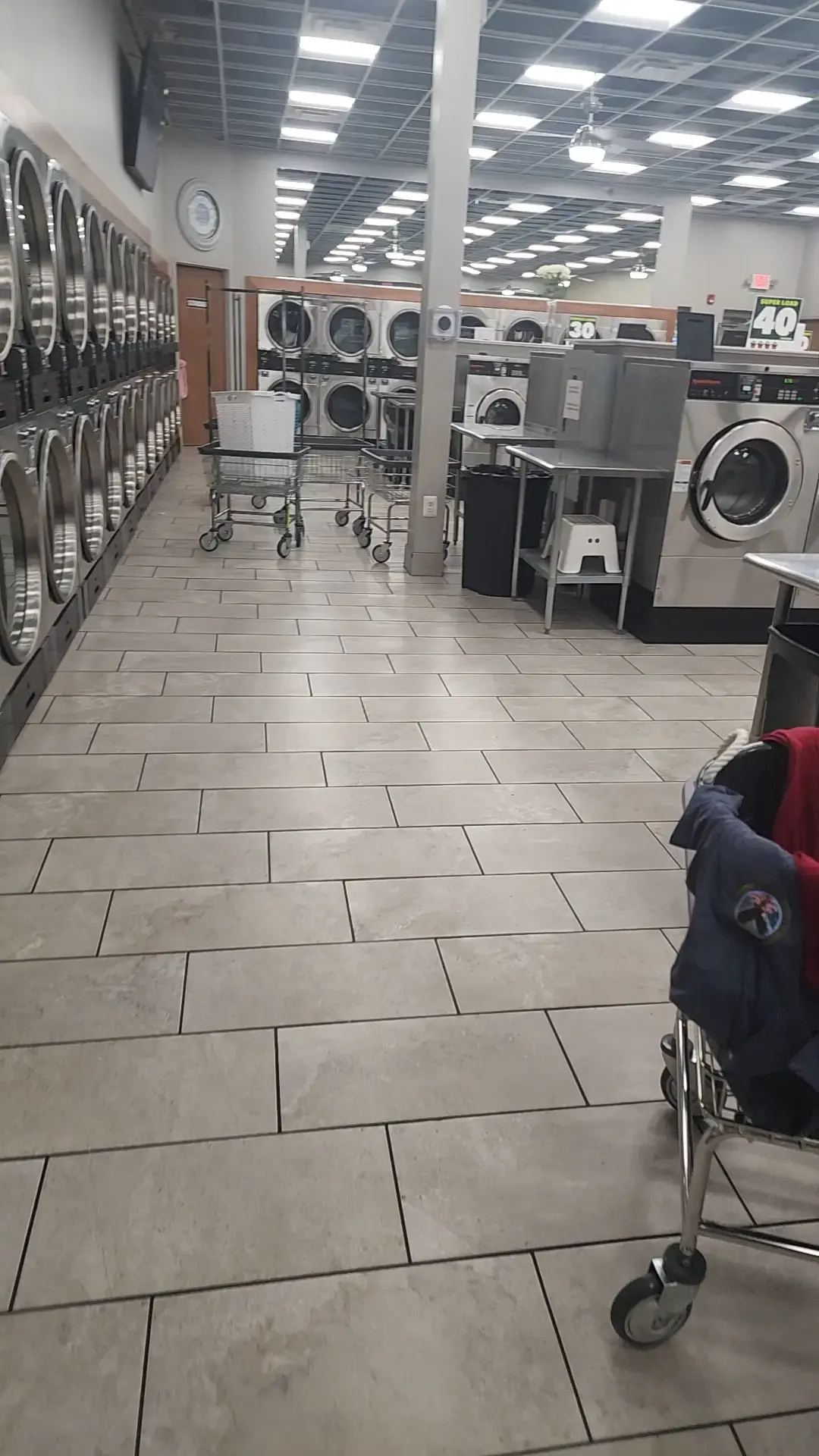 Kings Laundromat - Image 2