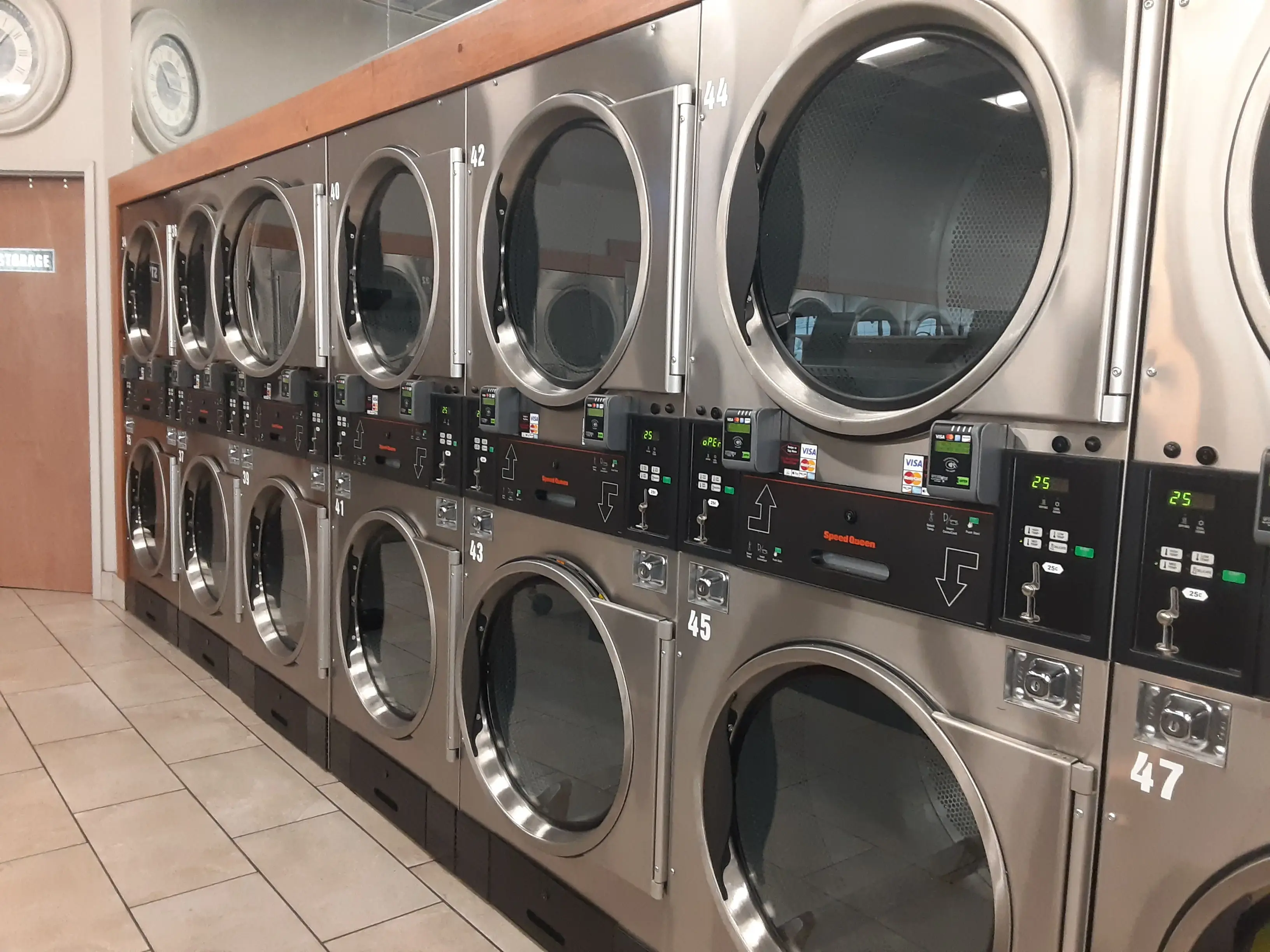 Kings Laundromat location