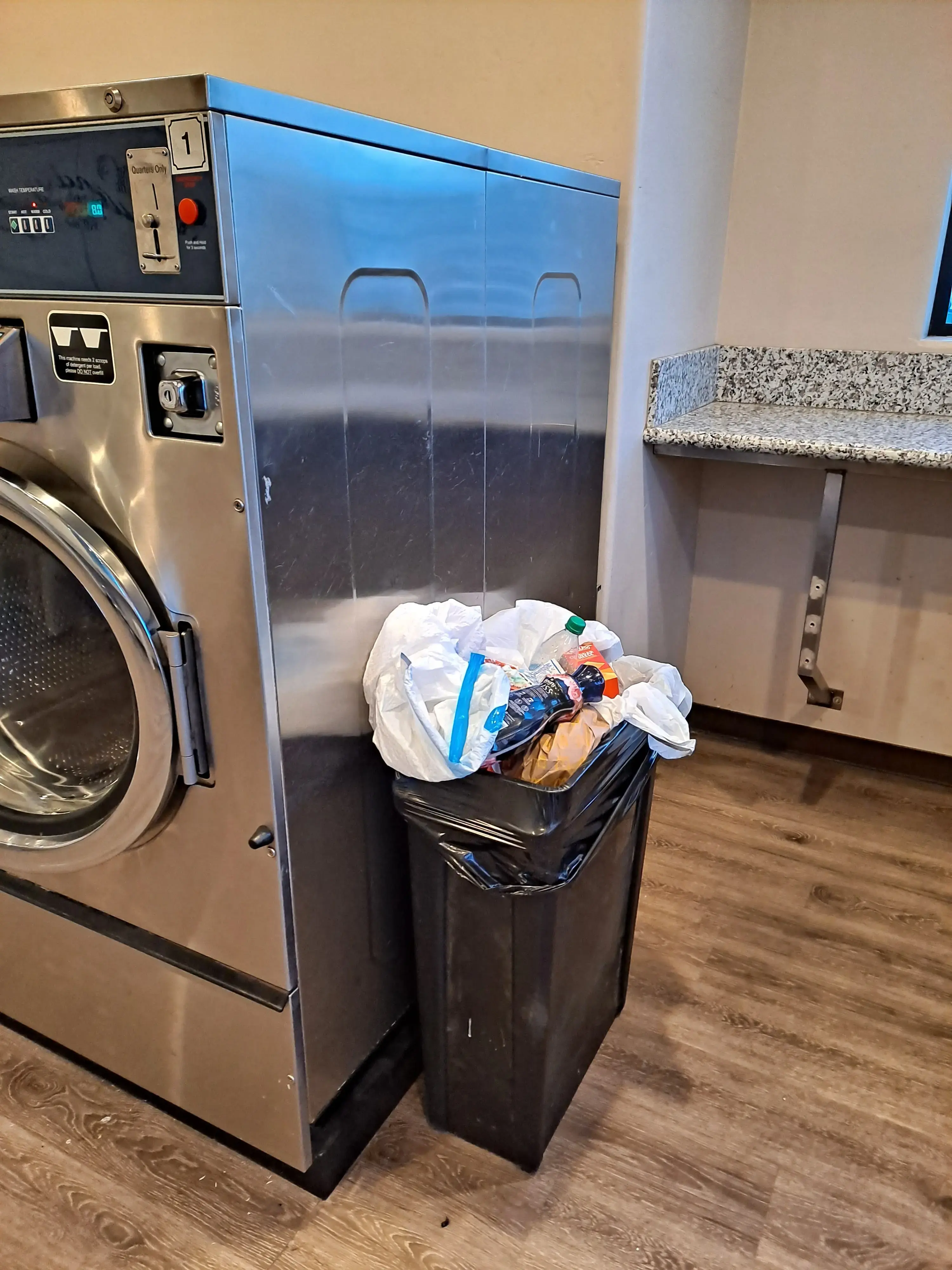 Kingsburgs Laundry Room - Image 1