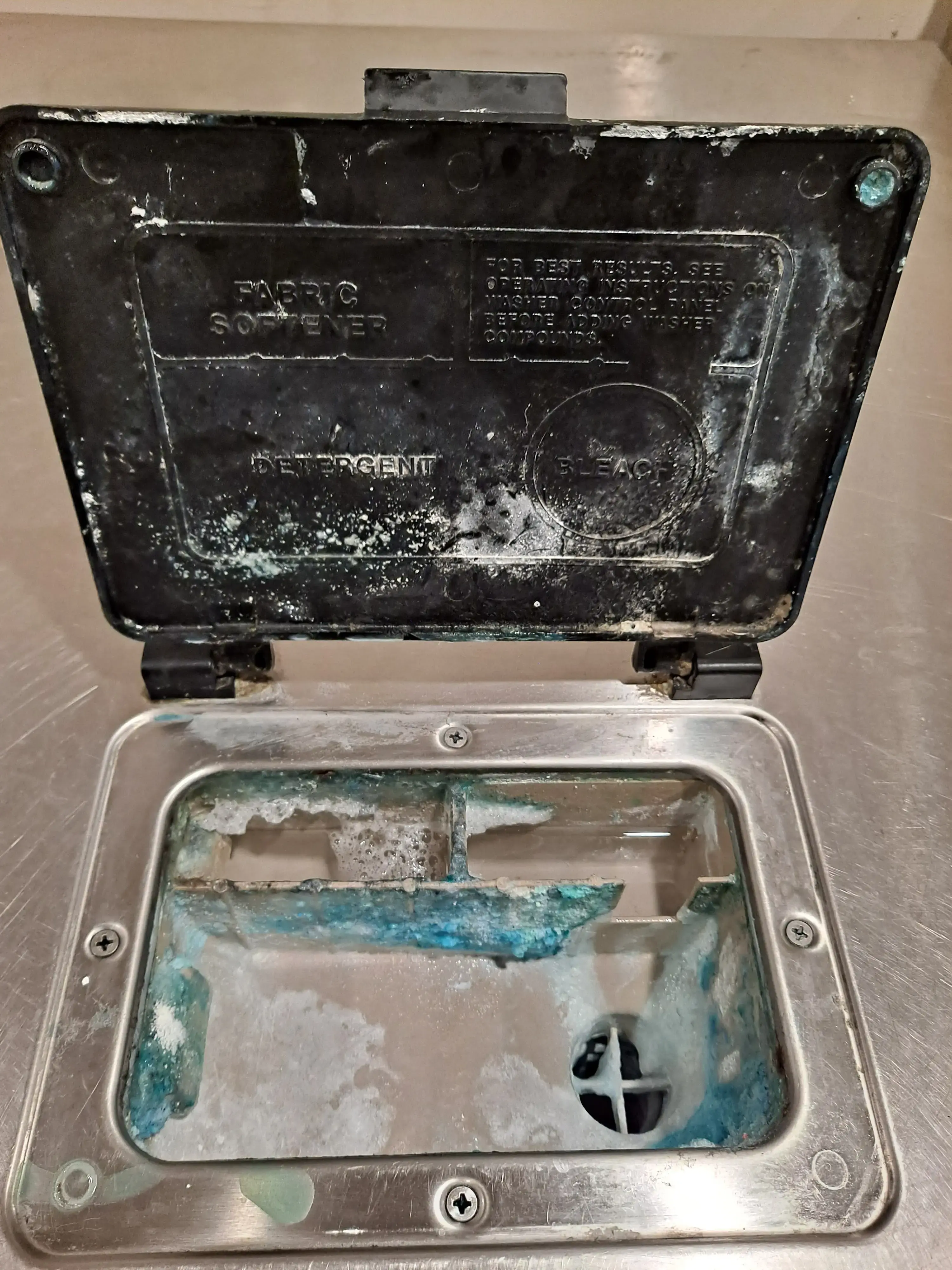 Kingsburgs Laundry Room - Image 10