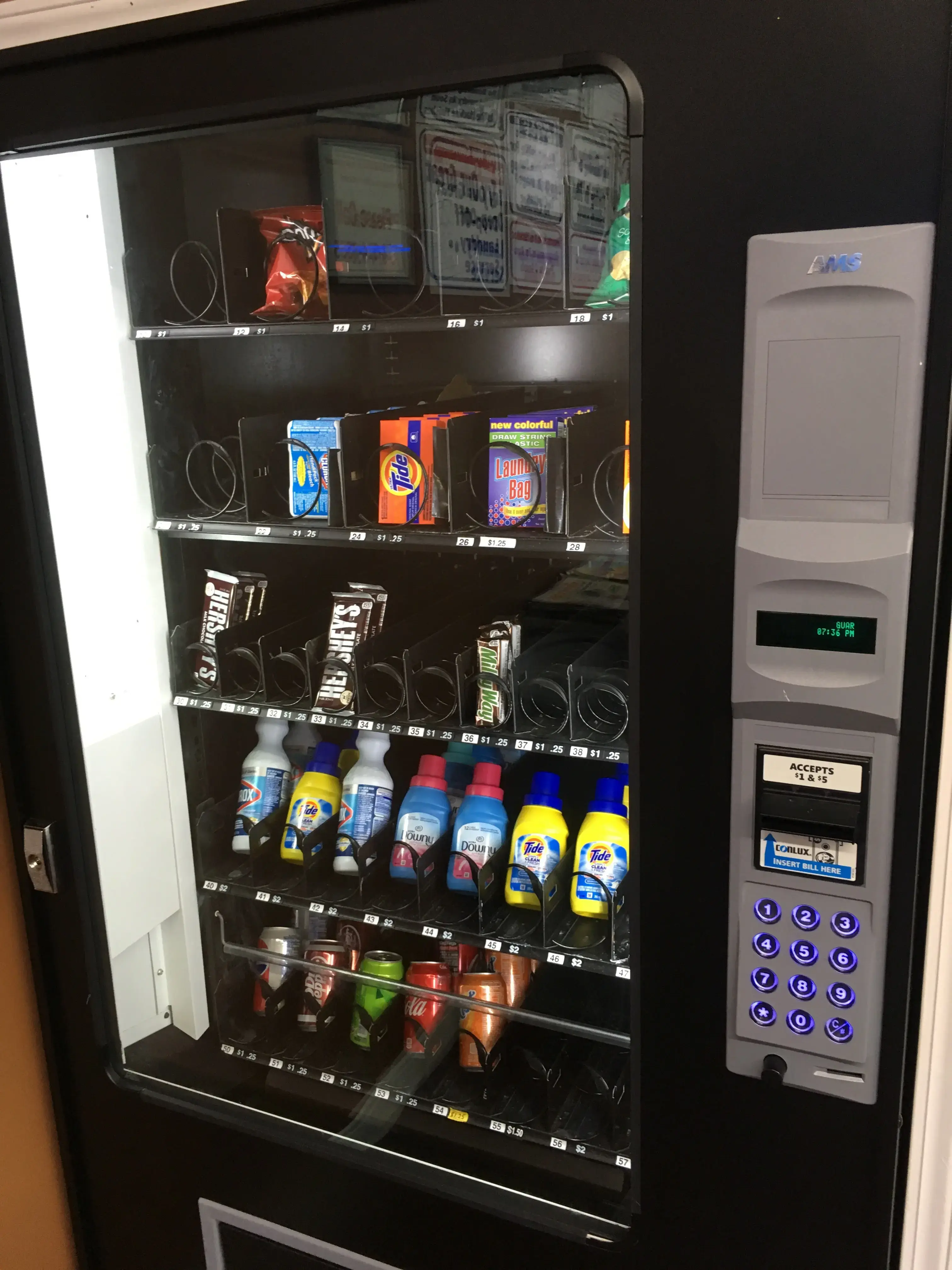 Kingsport Coin Laundry - Image 11