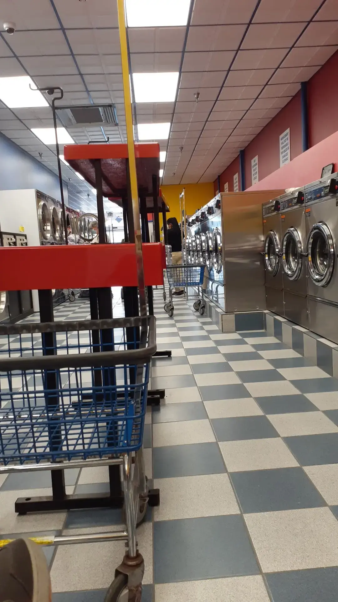 Kingston Plaza Laundry location