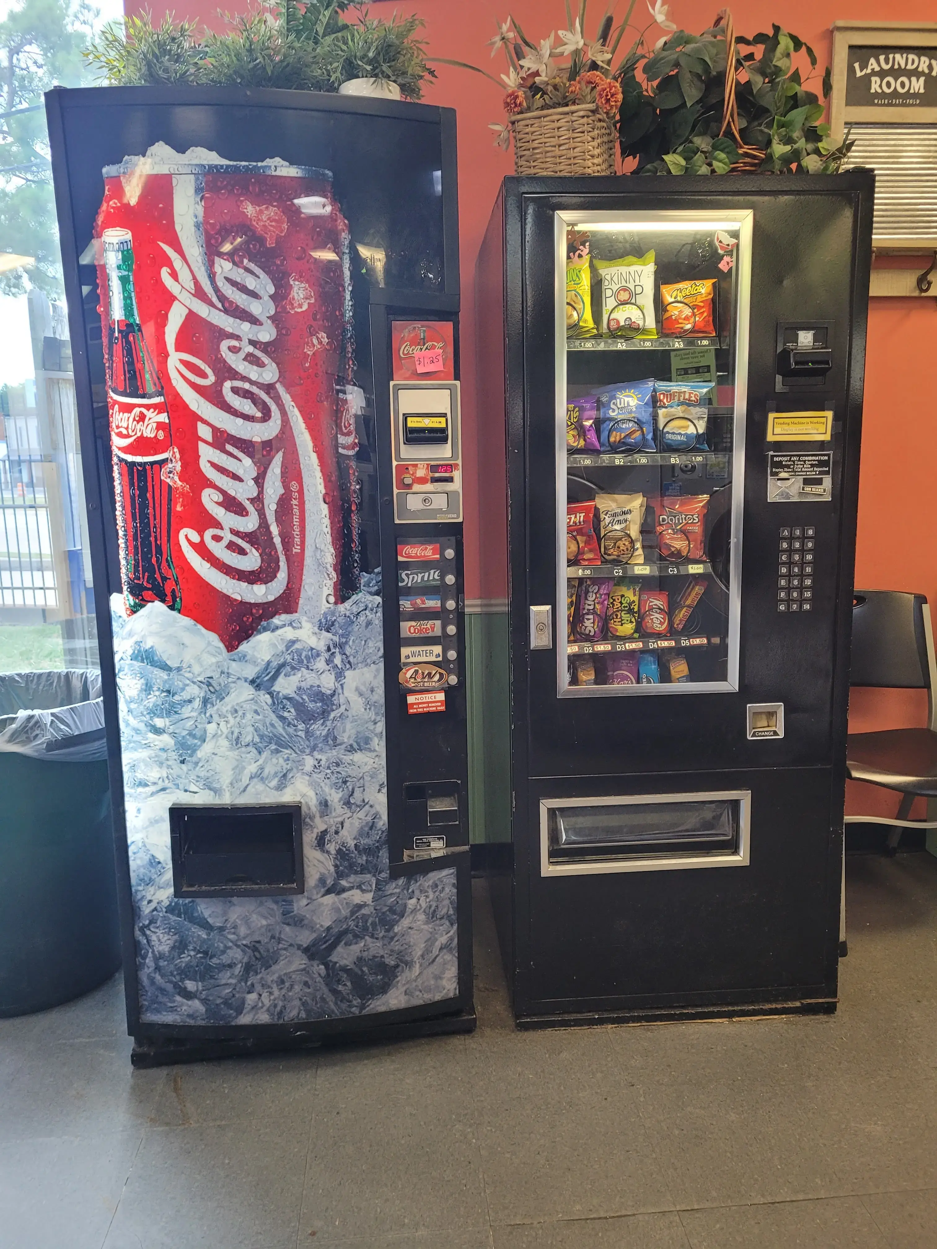 Kingwood Laundromat - Image 18