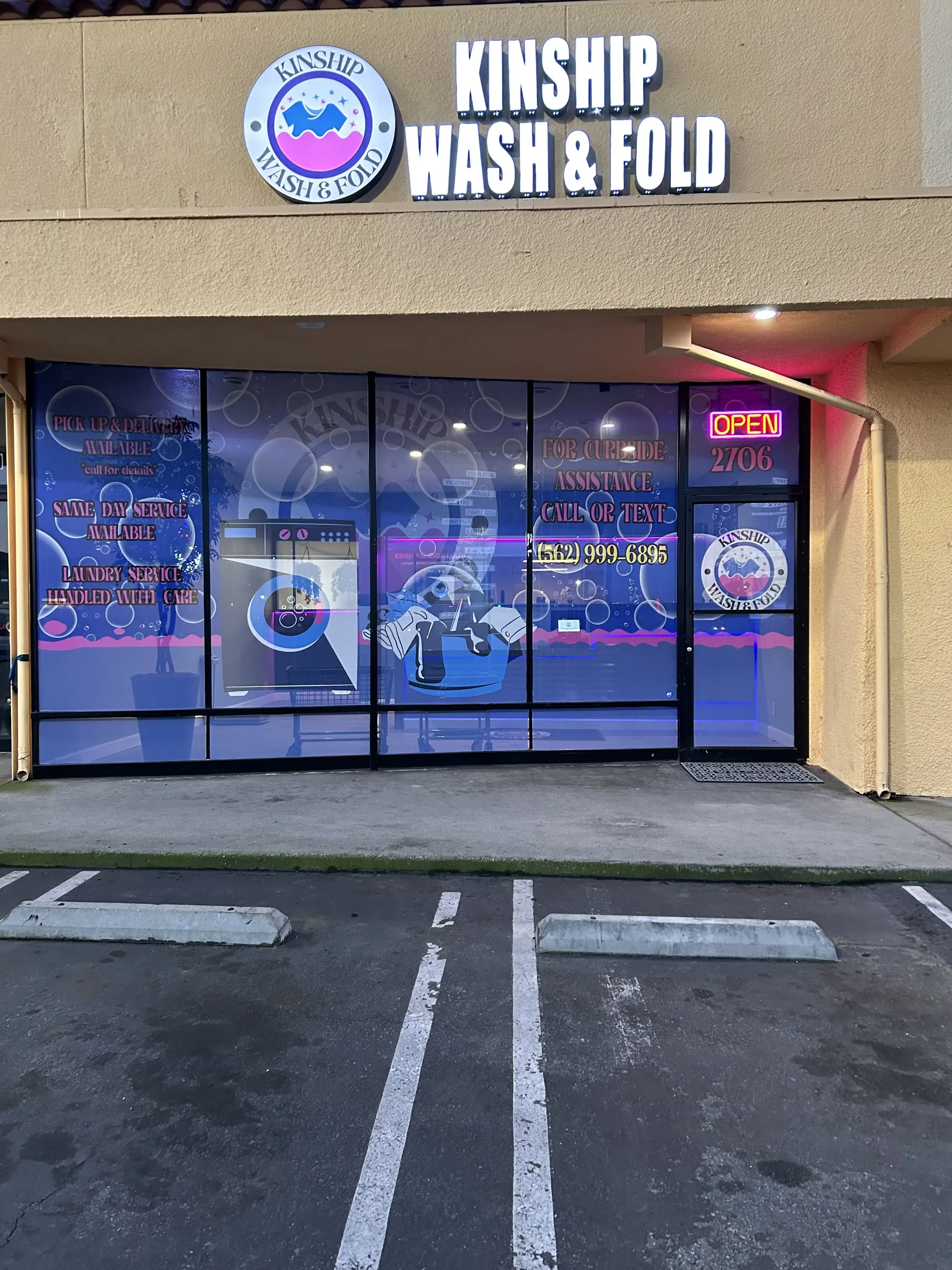 Kinship Wash & Fold location