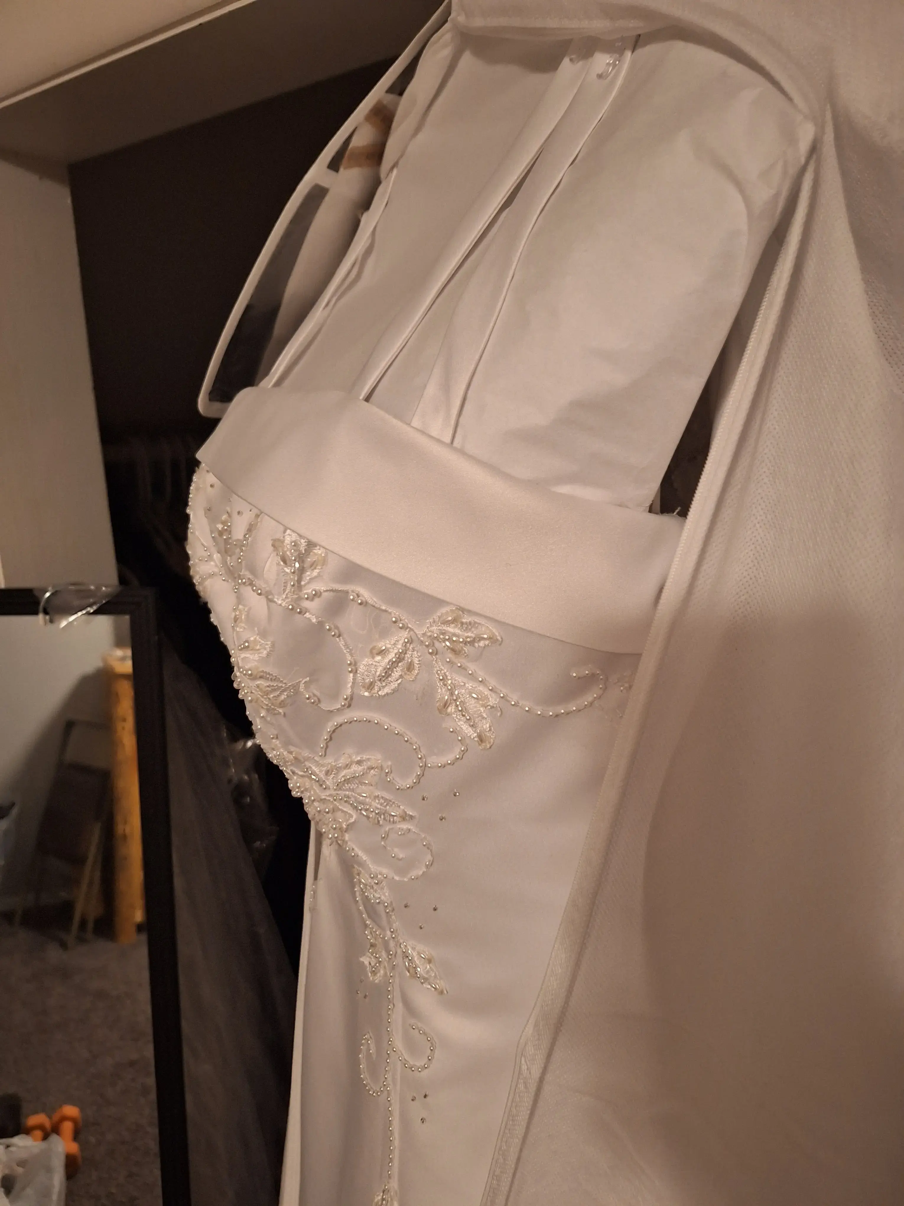 Kirt's Cleaners - Image 8