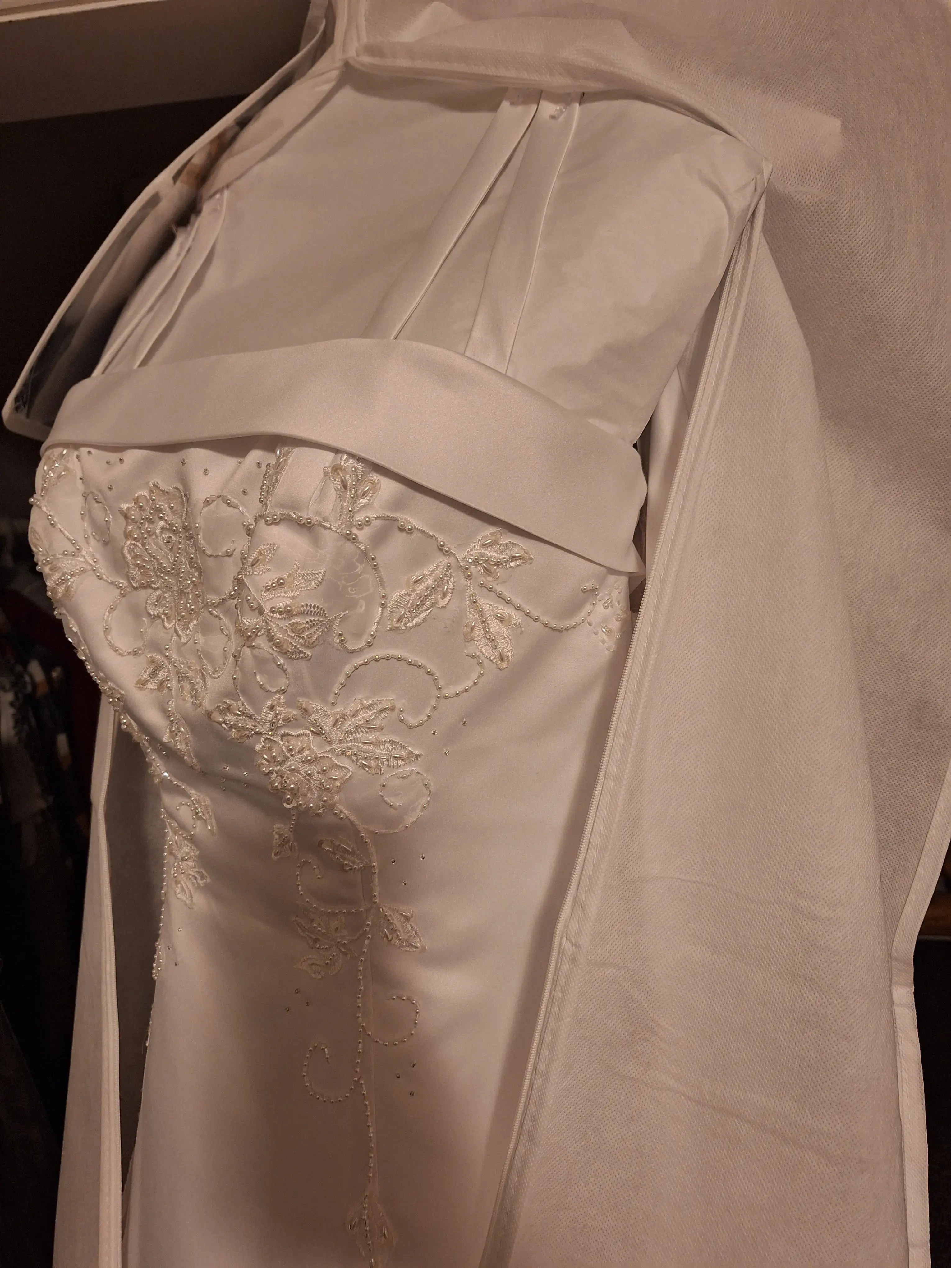 Kirt's Cleaners - Image 4