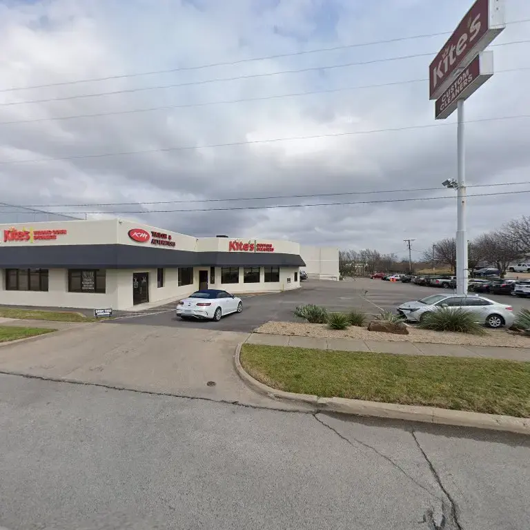 Kite's Custom Cleaners - Image 8