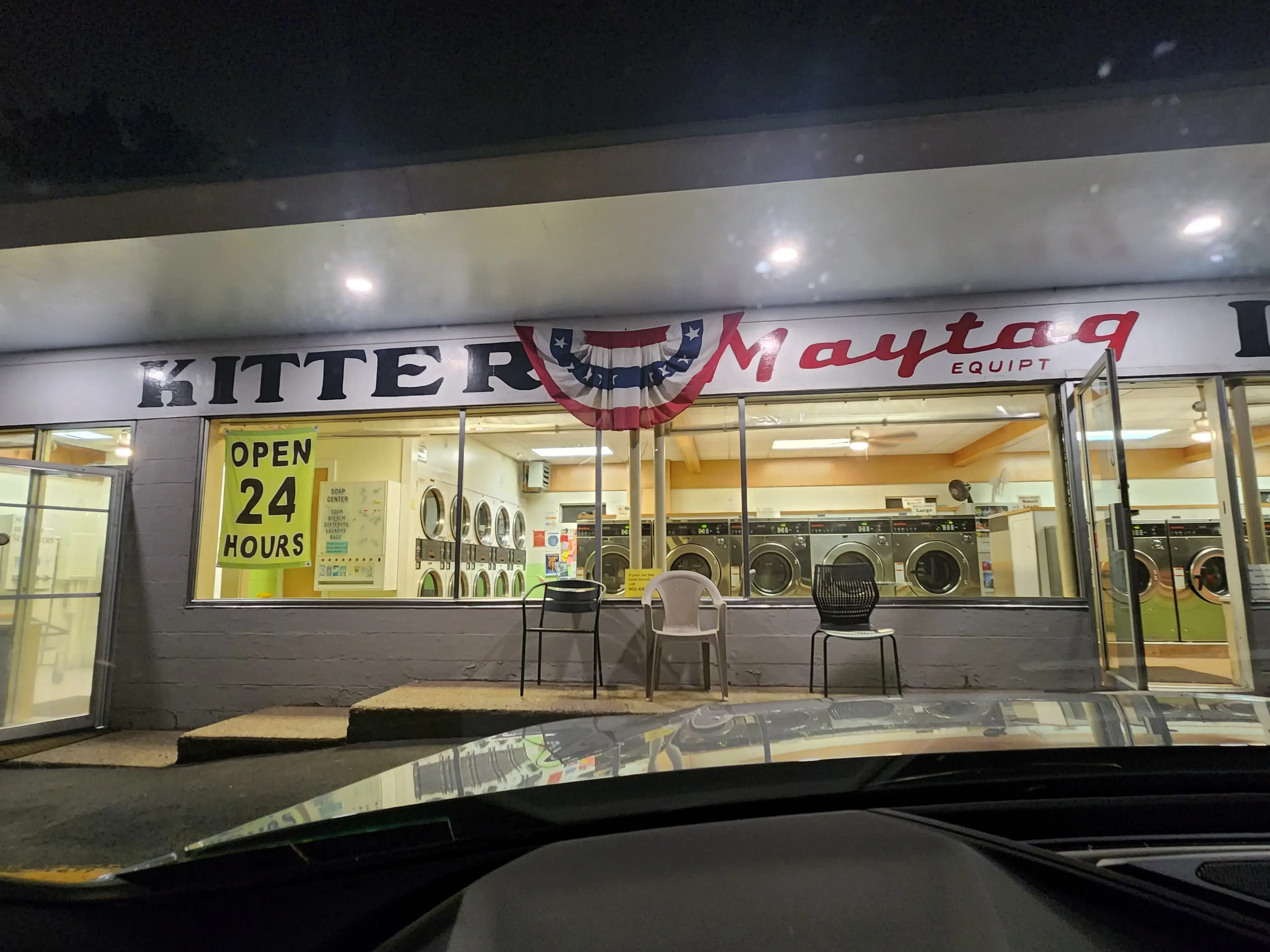 Kittery Maytag Launderette - Image 3