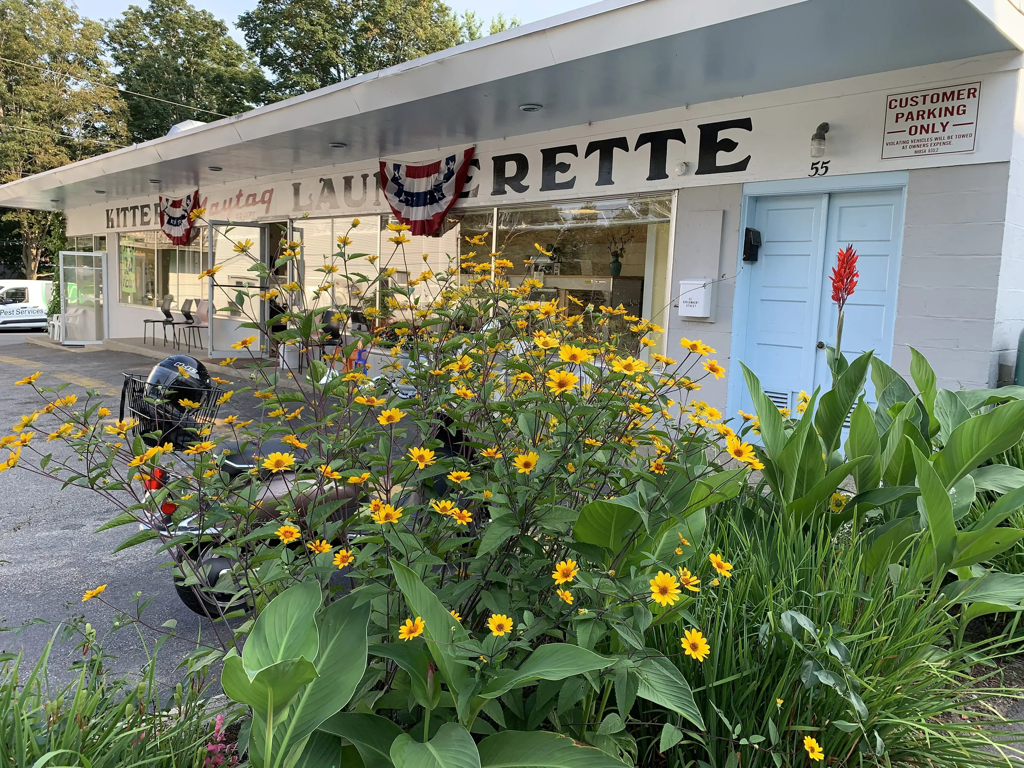 Kittery Maytag Launderette - Image 16