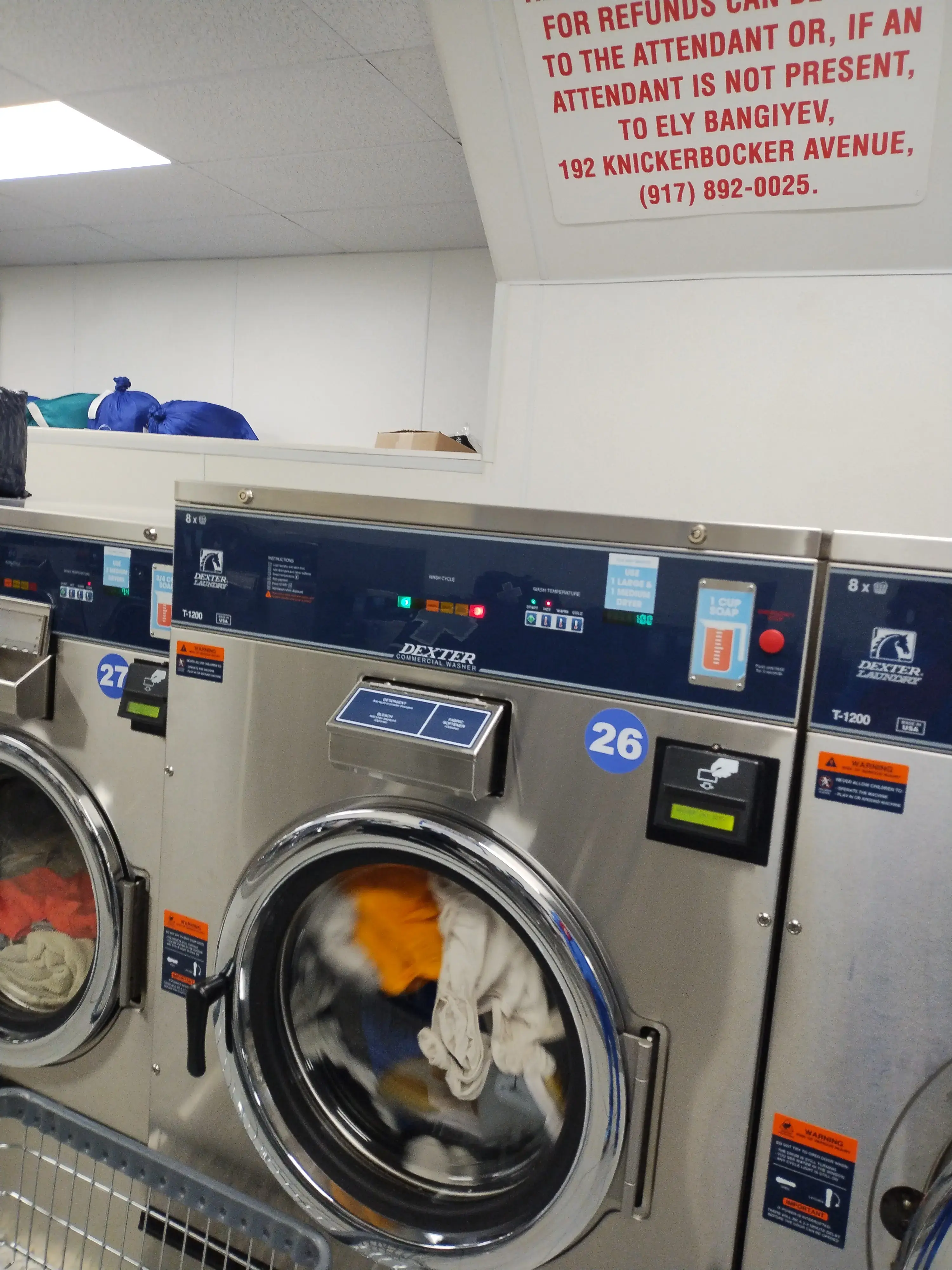 Knickerbocker Laundromat - Image 2