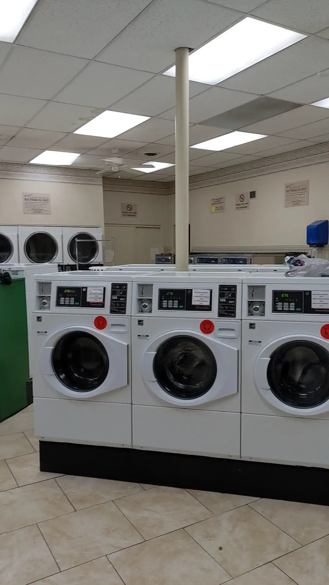Knollwood Coin Laundry - Image 2