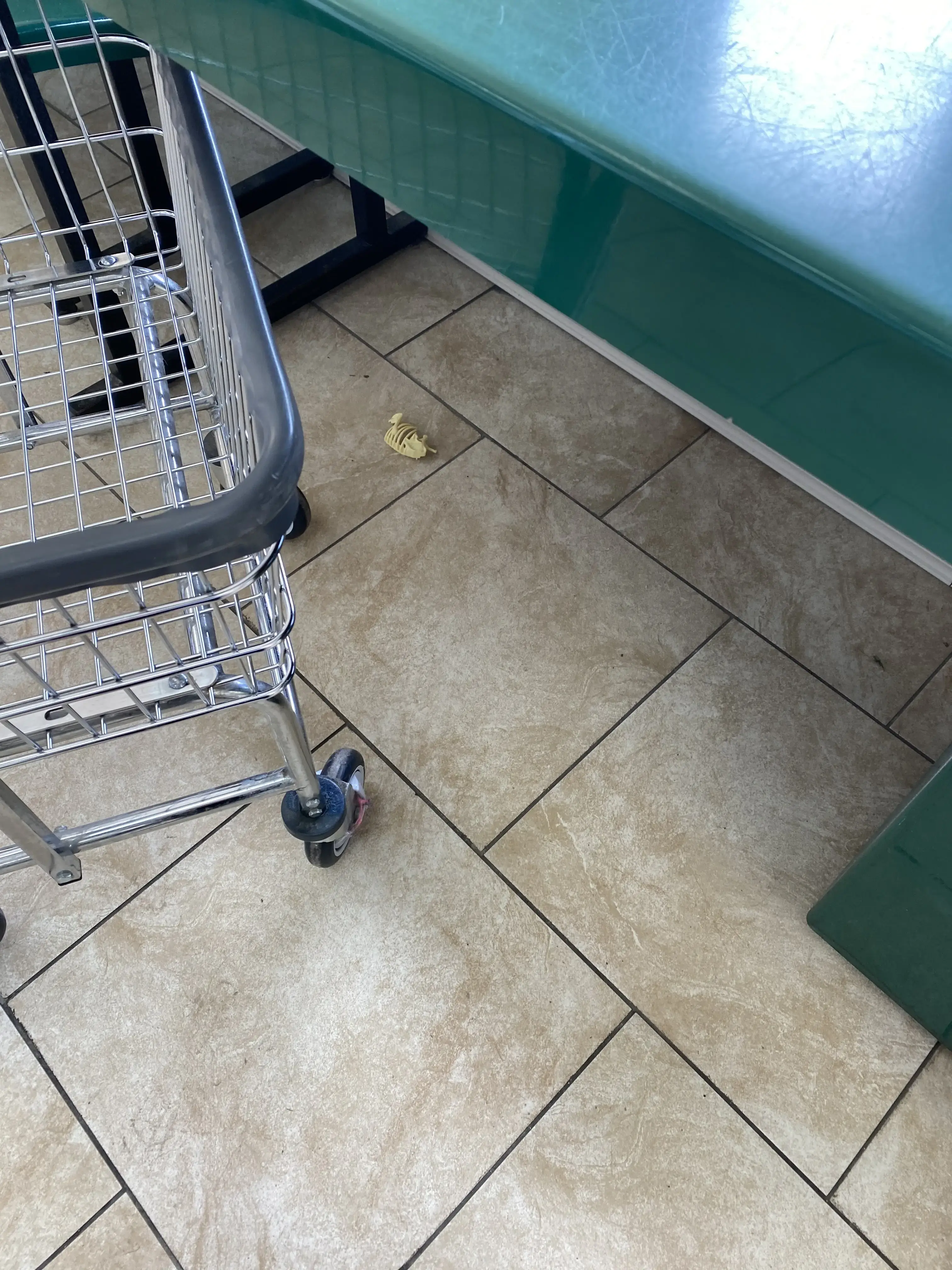 Knollwood Coin Laundry thumbnail 15