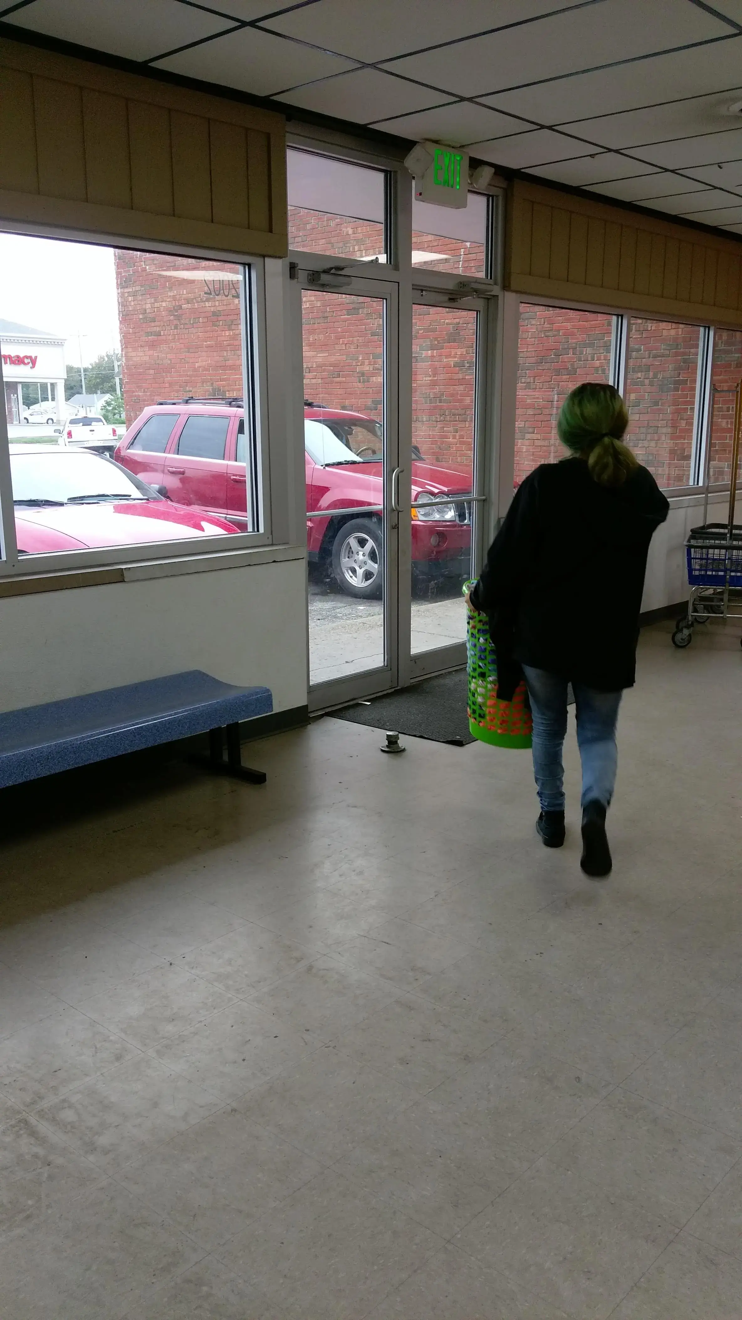 Kokomo Express Wash Laundromat - Image 8