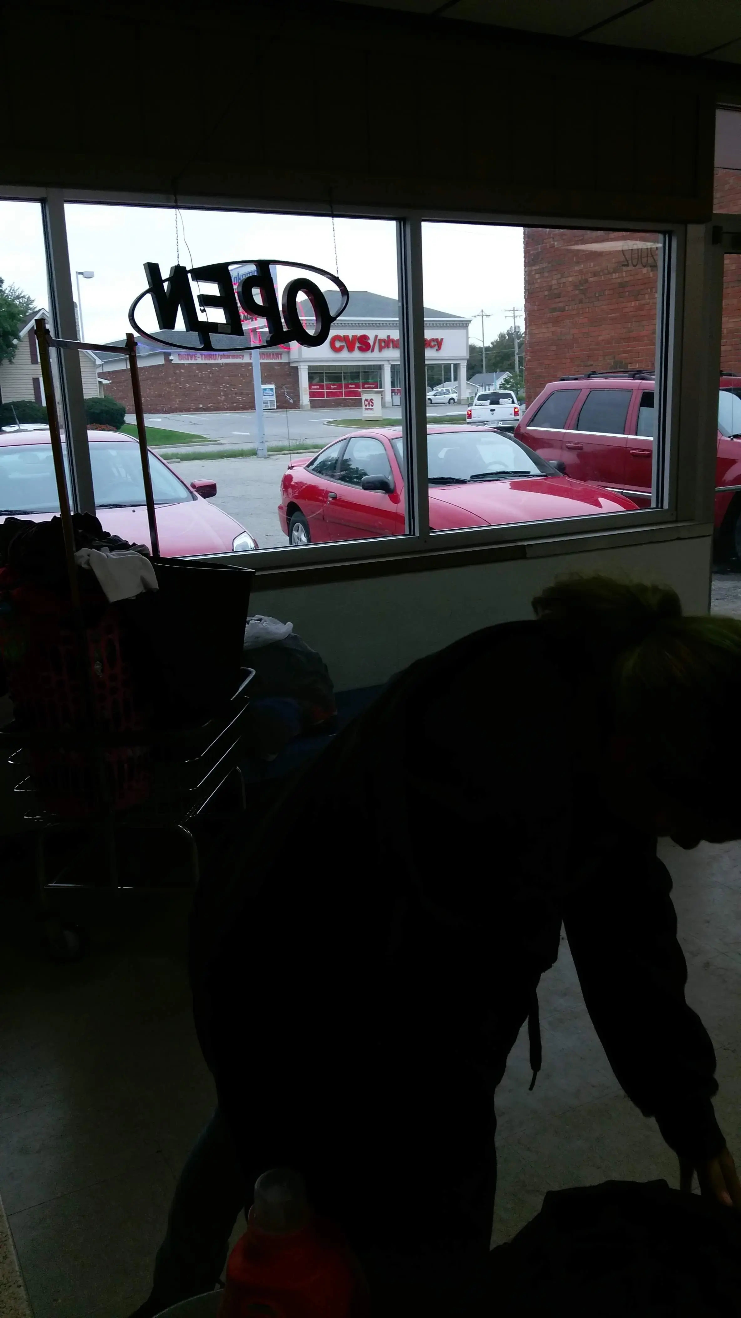 Kokomo Express Wash Laundromat - Image 4