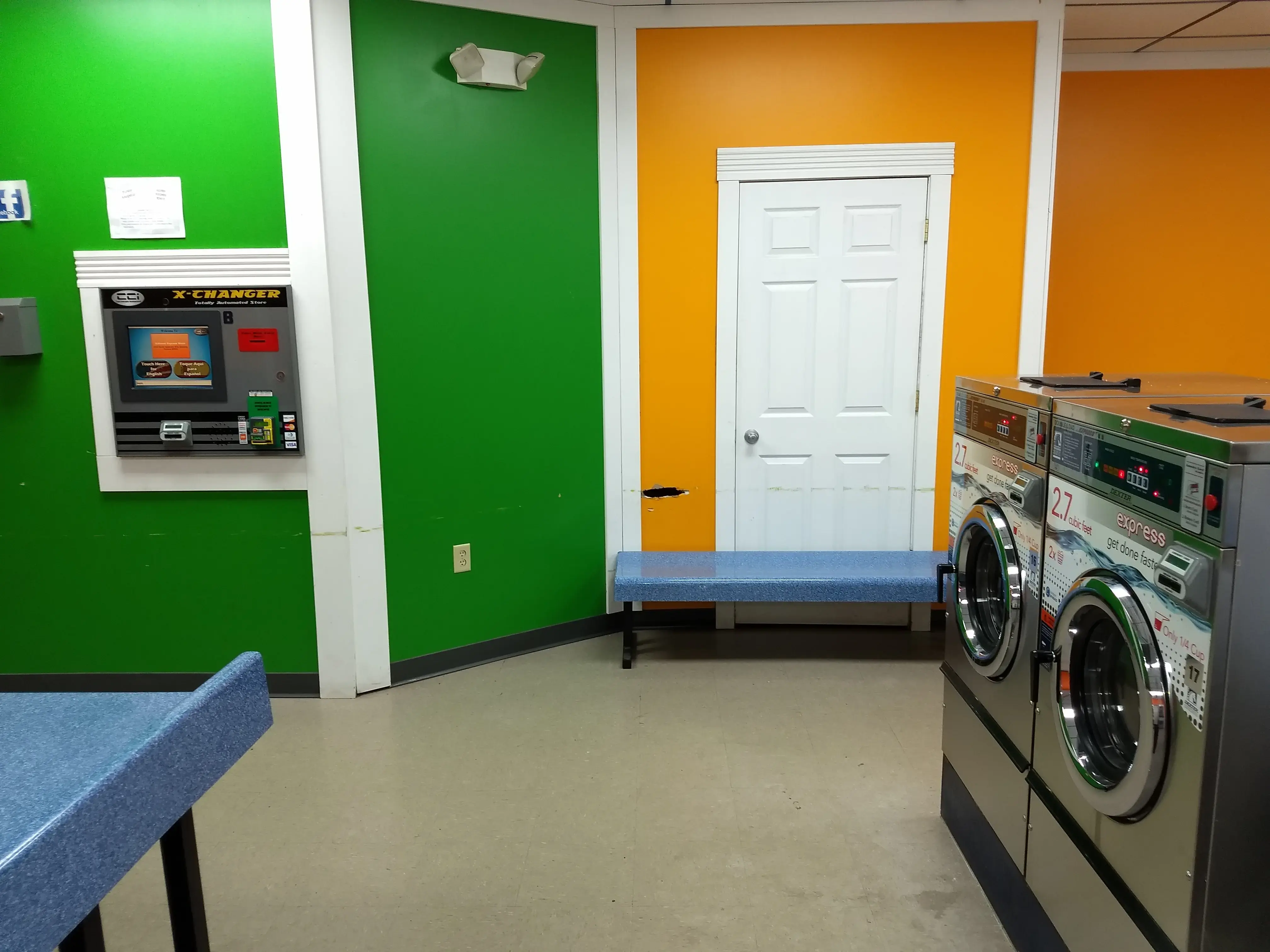 Kokomo Express Wash Laundromat thumbnail 12