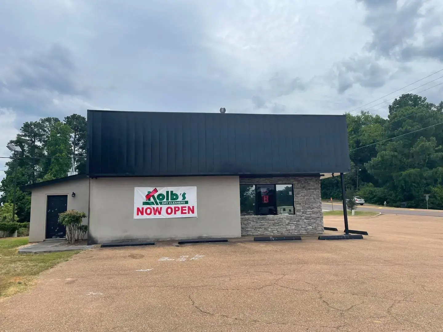 Kolb’s Grand Cleaners thumbnail 1