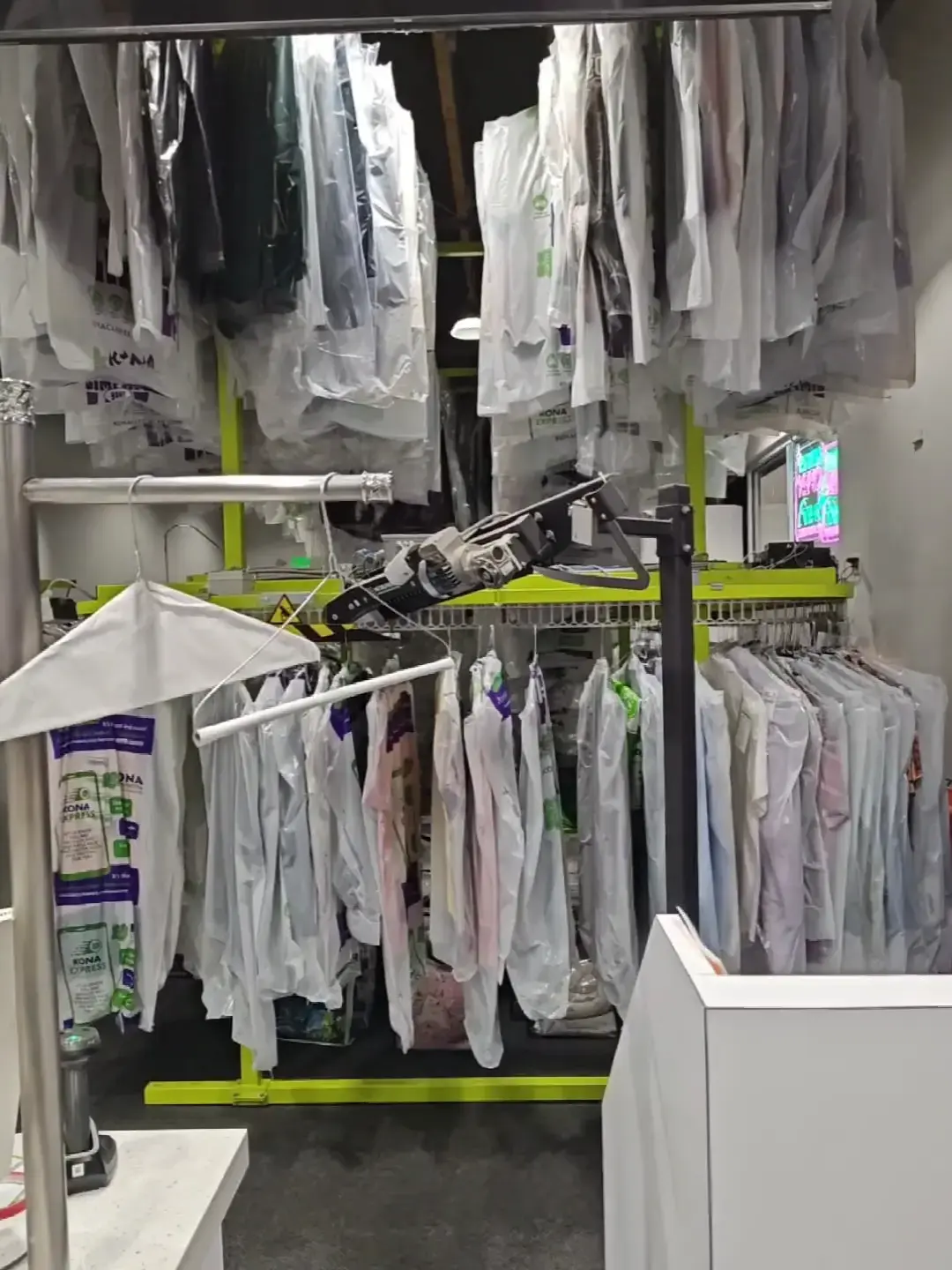 Kona Cleaners - Image 8
