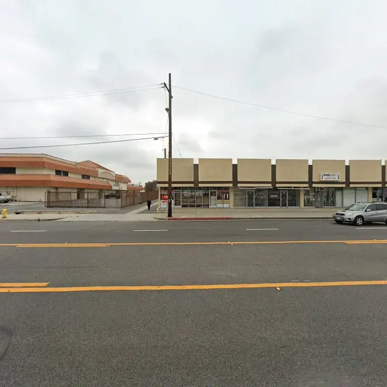 Koos Commercial Laundromat - Image 11