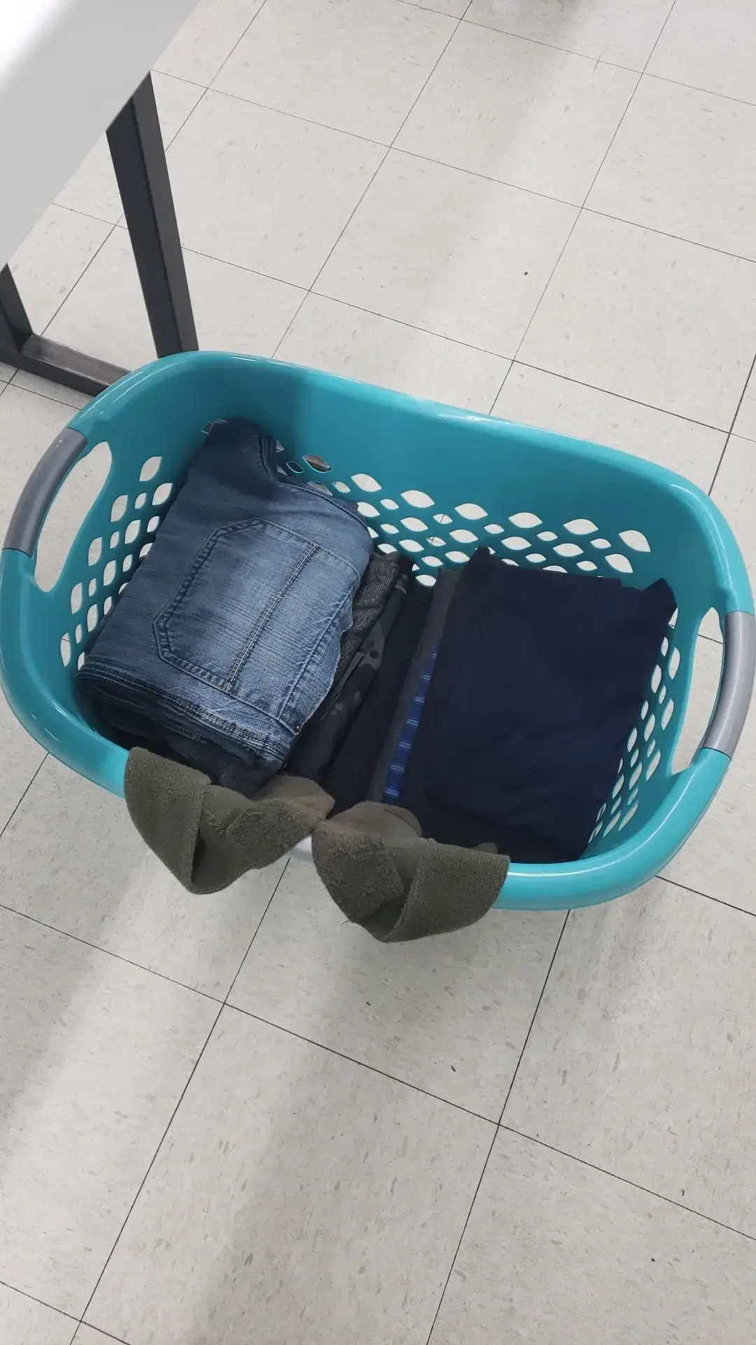 Koretizing Dry Cleaning And Laundry - Image 11