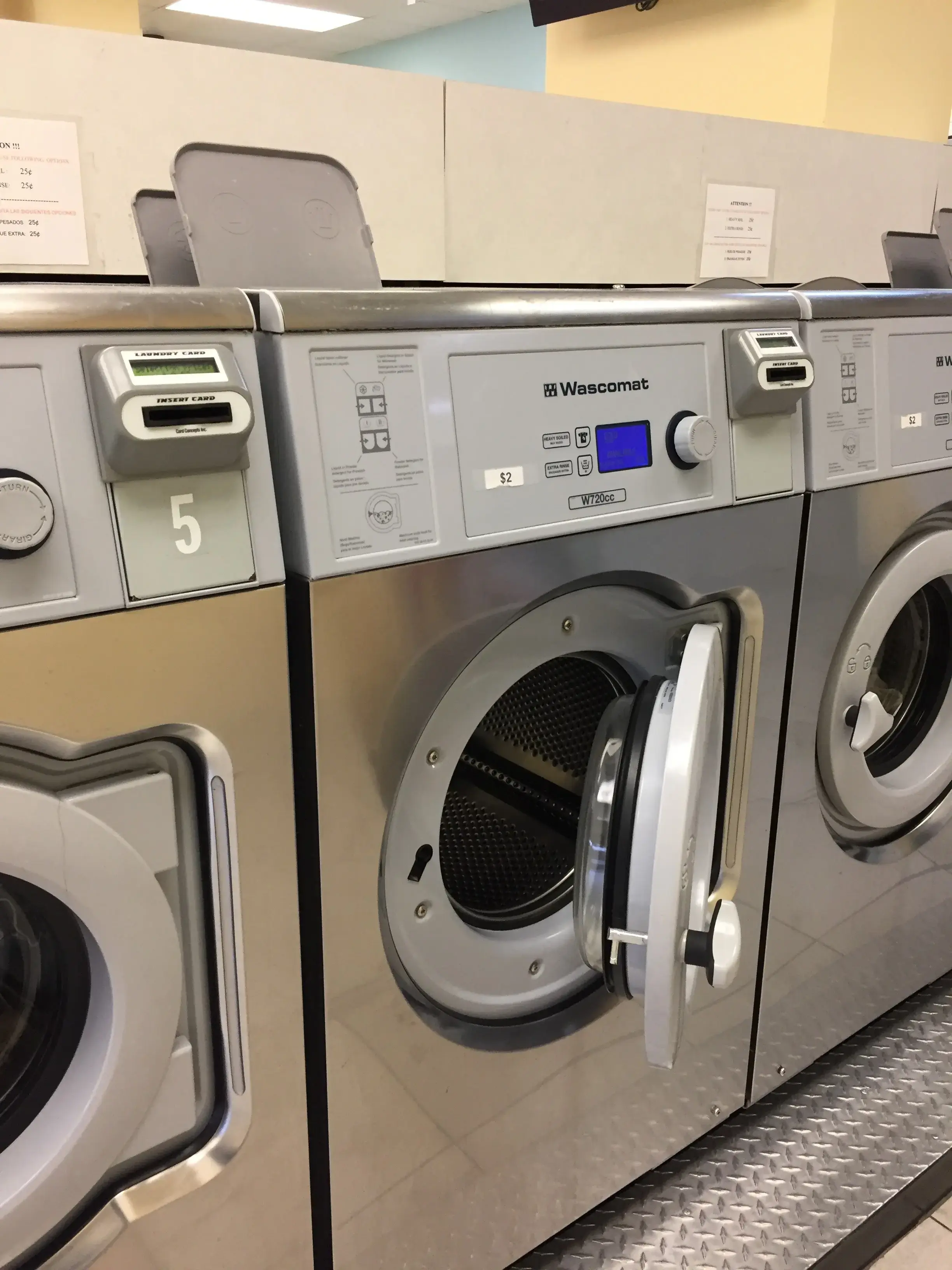 Korner Washateria thumbnail 20