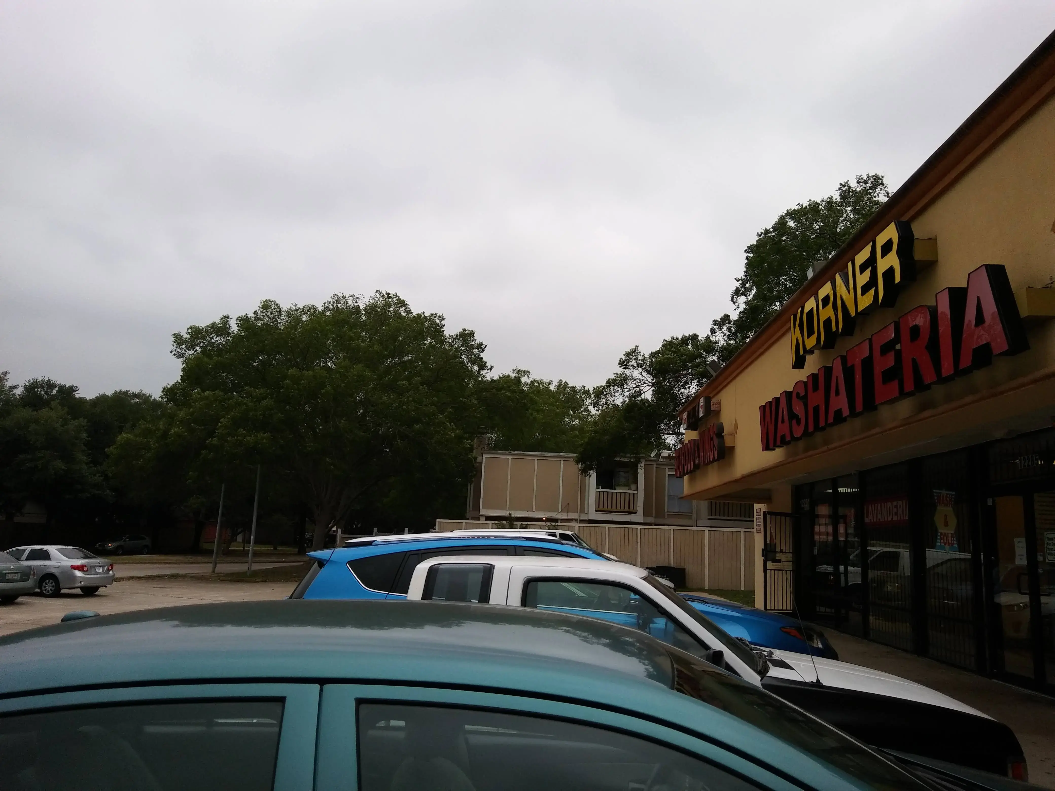 Korner Washateria - Image 10