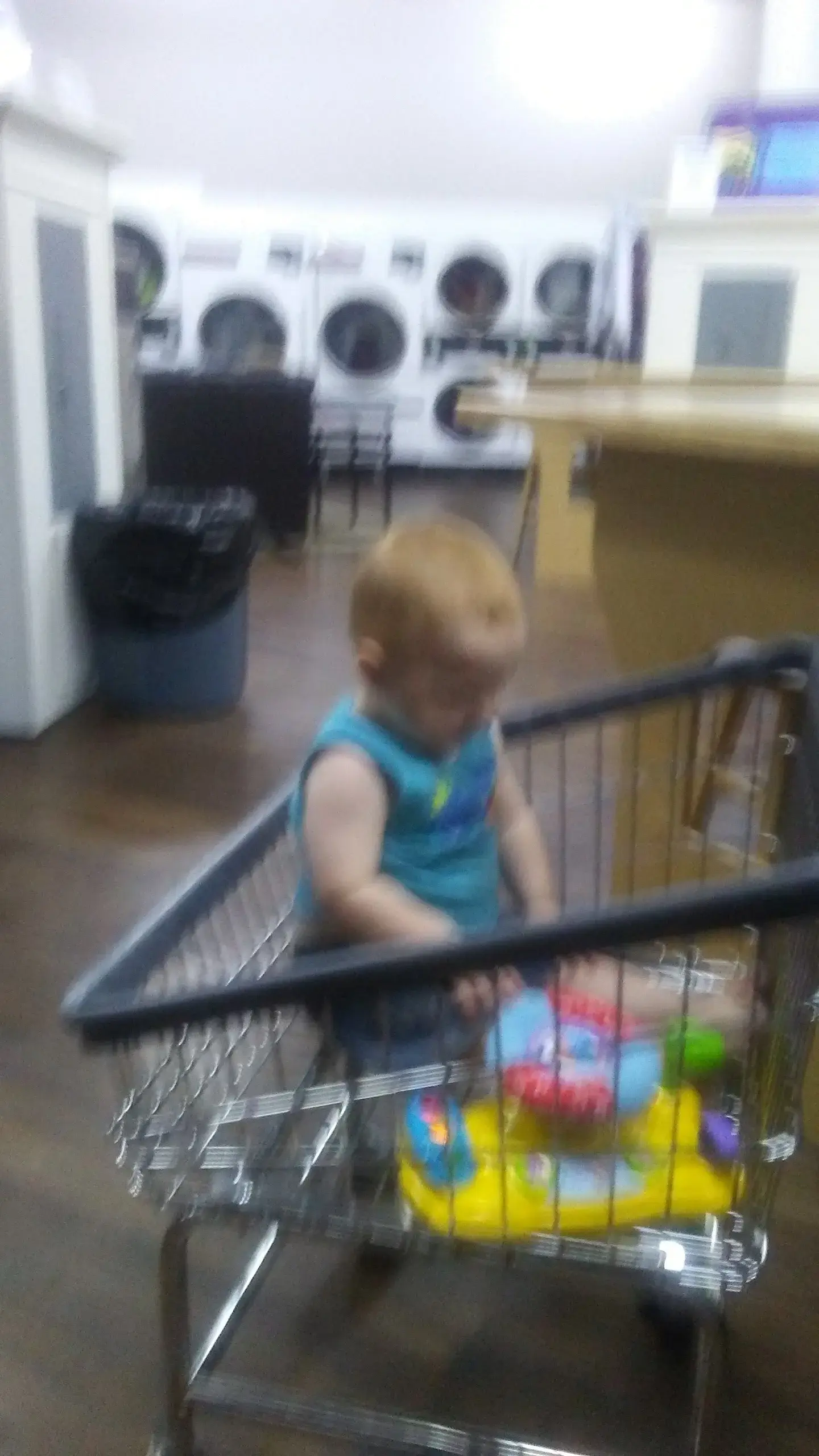 Krispy Clean Cleaners & Laundromat - Image 20