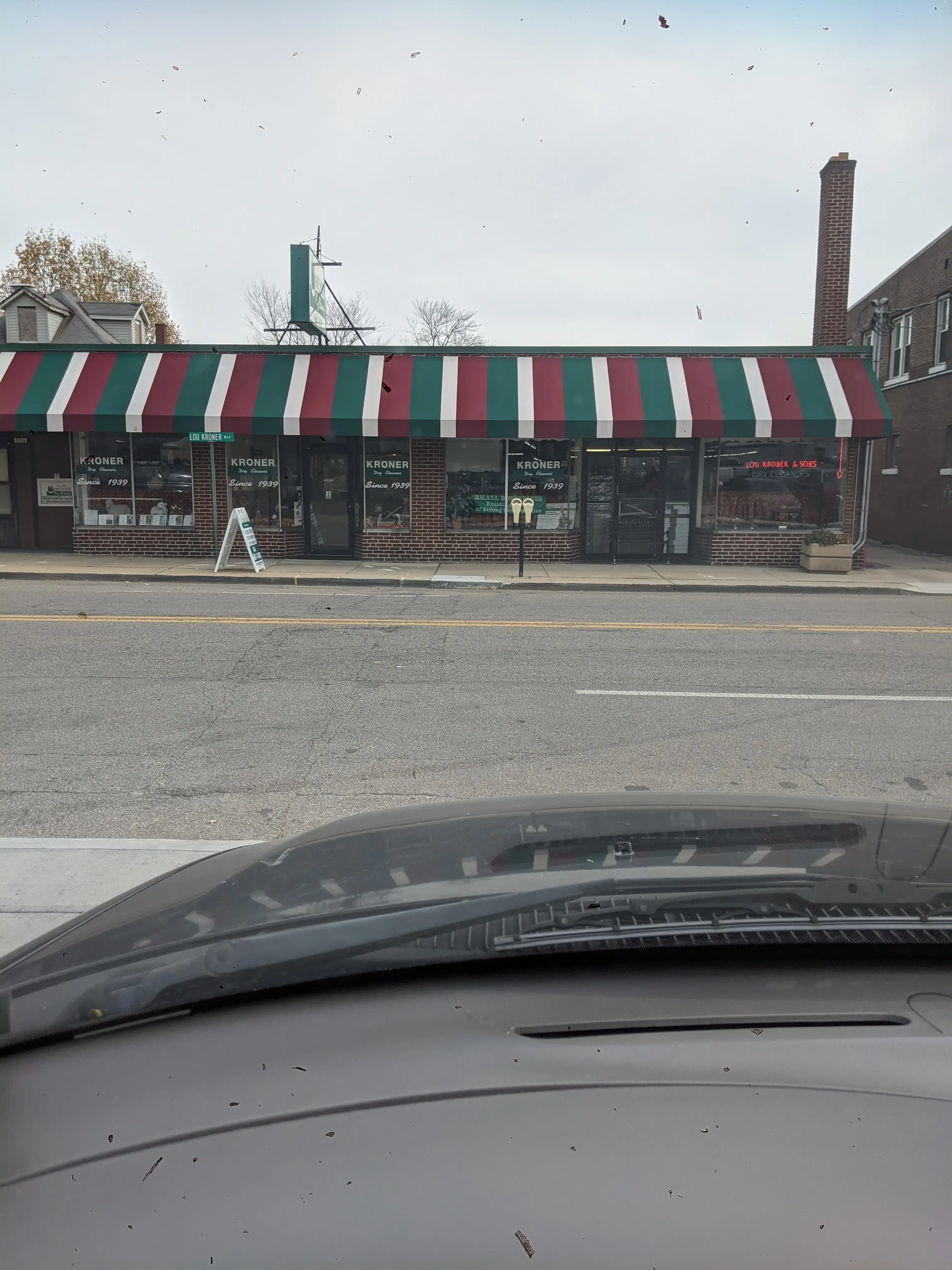 Kroner Dry Cleaners - Image 5