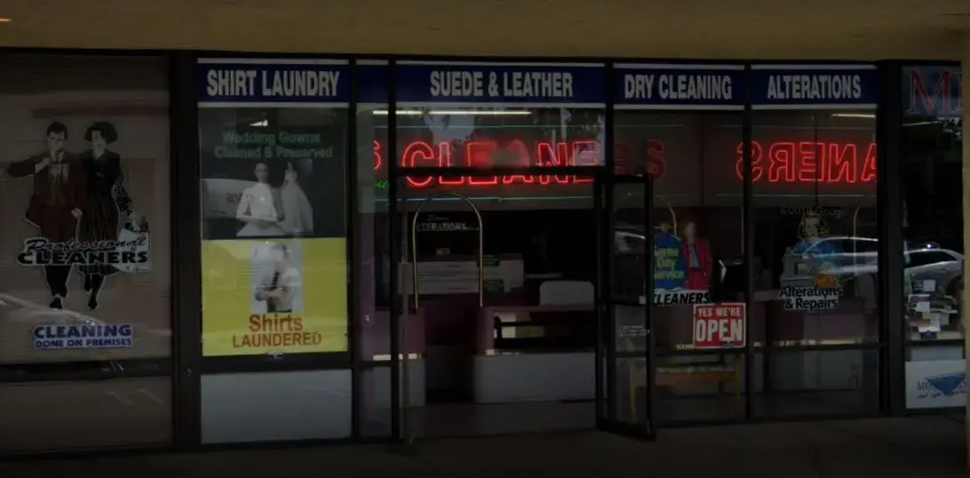 K's Custom Cleaners - Image 5