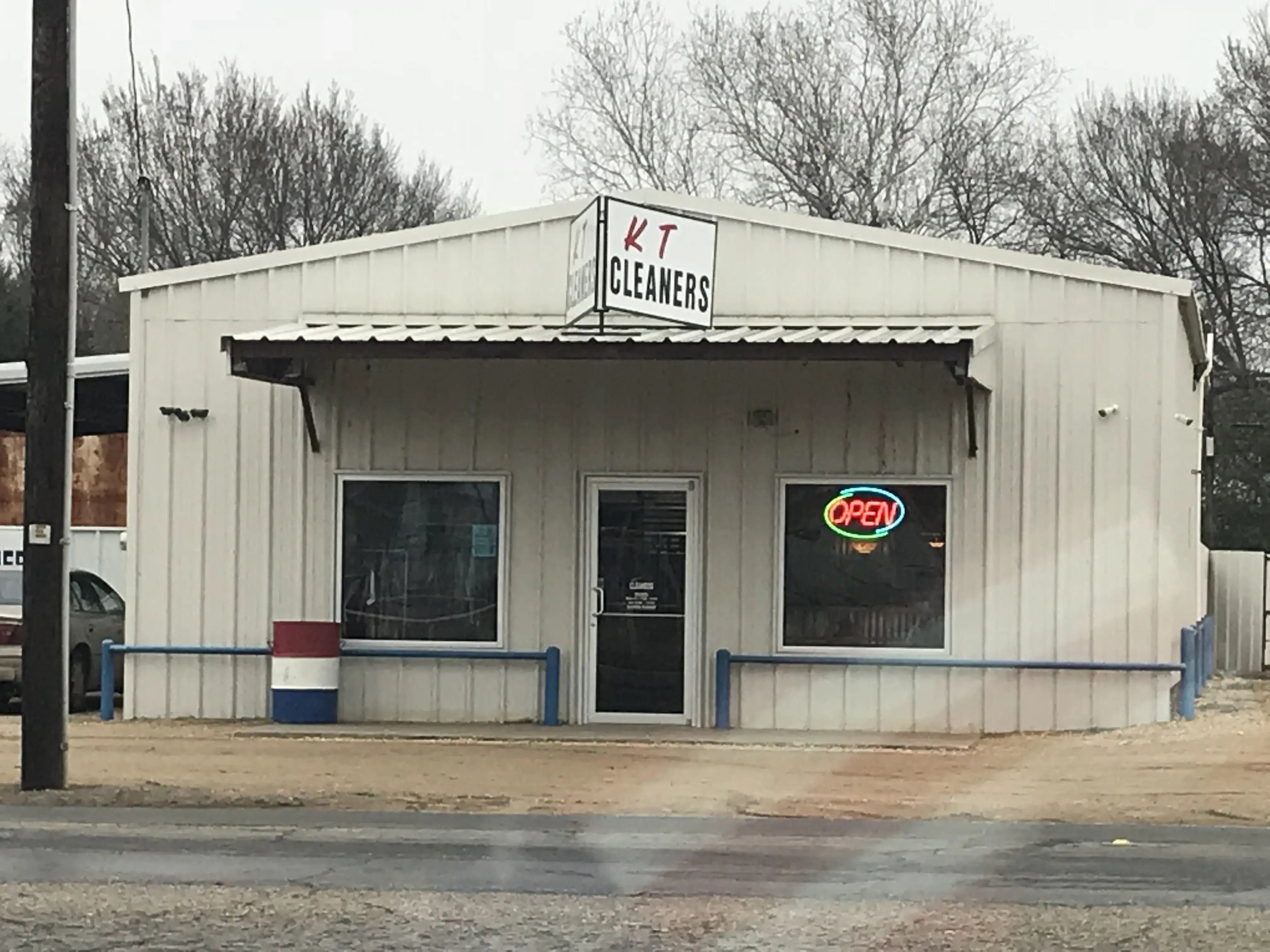 KT Cleaners location