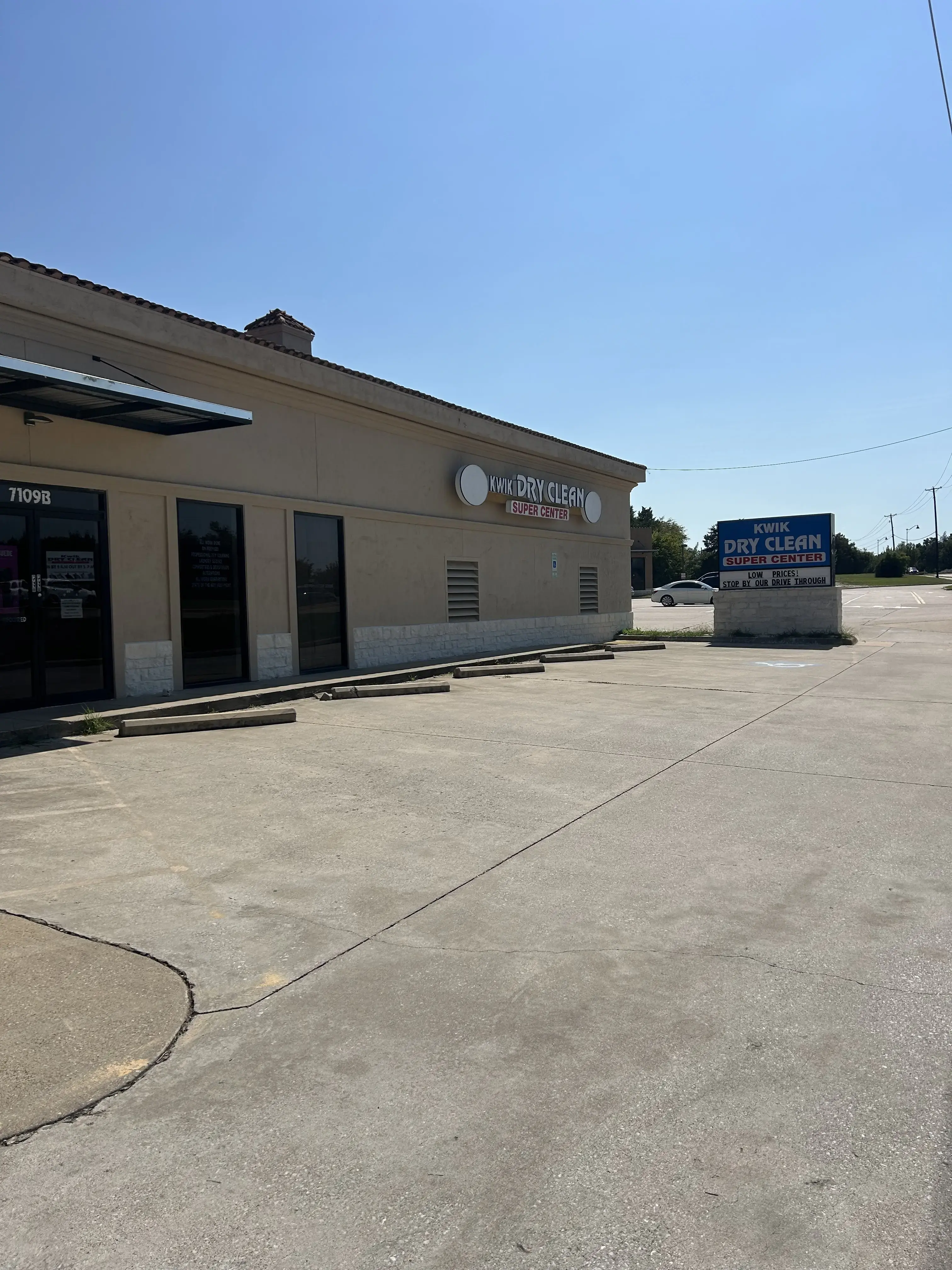 Kwik Dry Clean Super Center - Image 3
