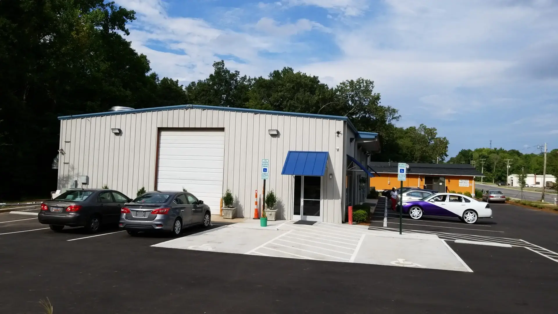 Kwik Klean Laundromat thumbnail 3