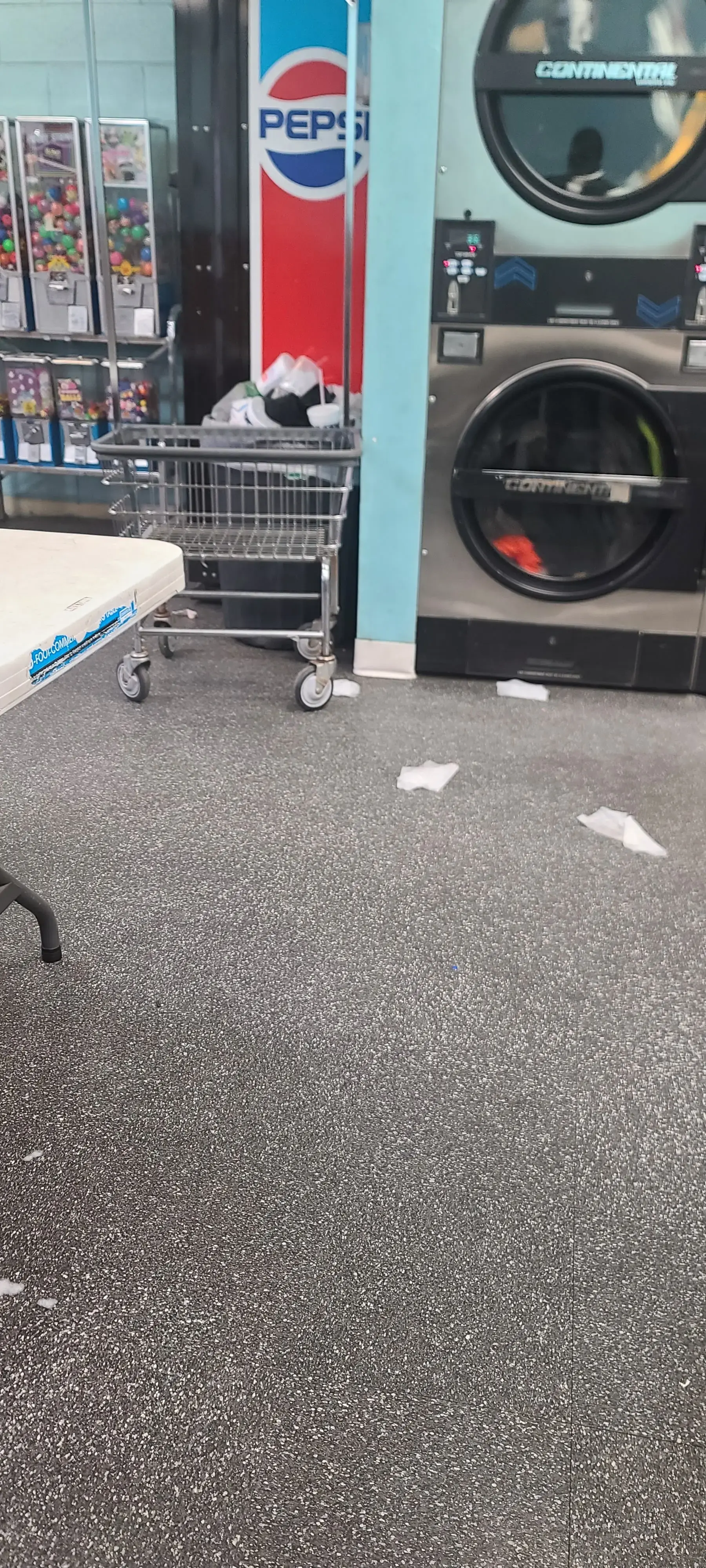 Kwik-Klean Laundry thumbnail 6