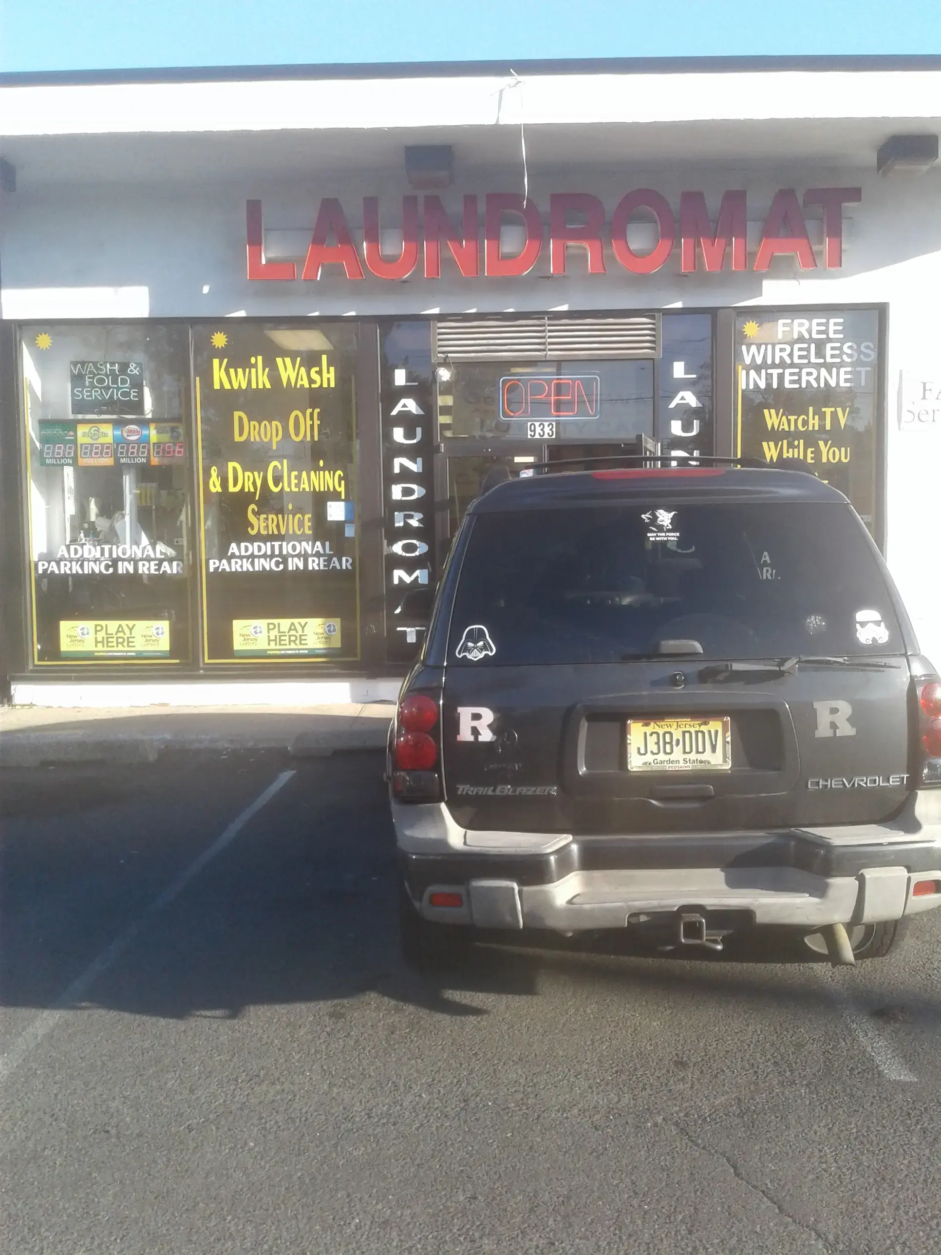 Kwik Wash Laundromat - Image 12