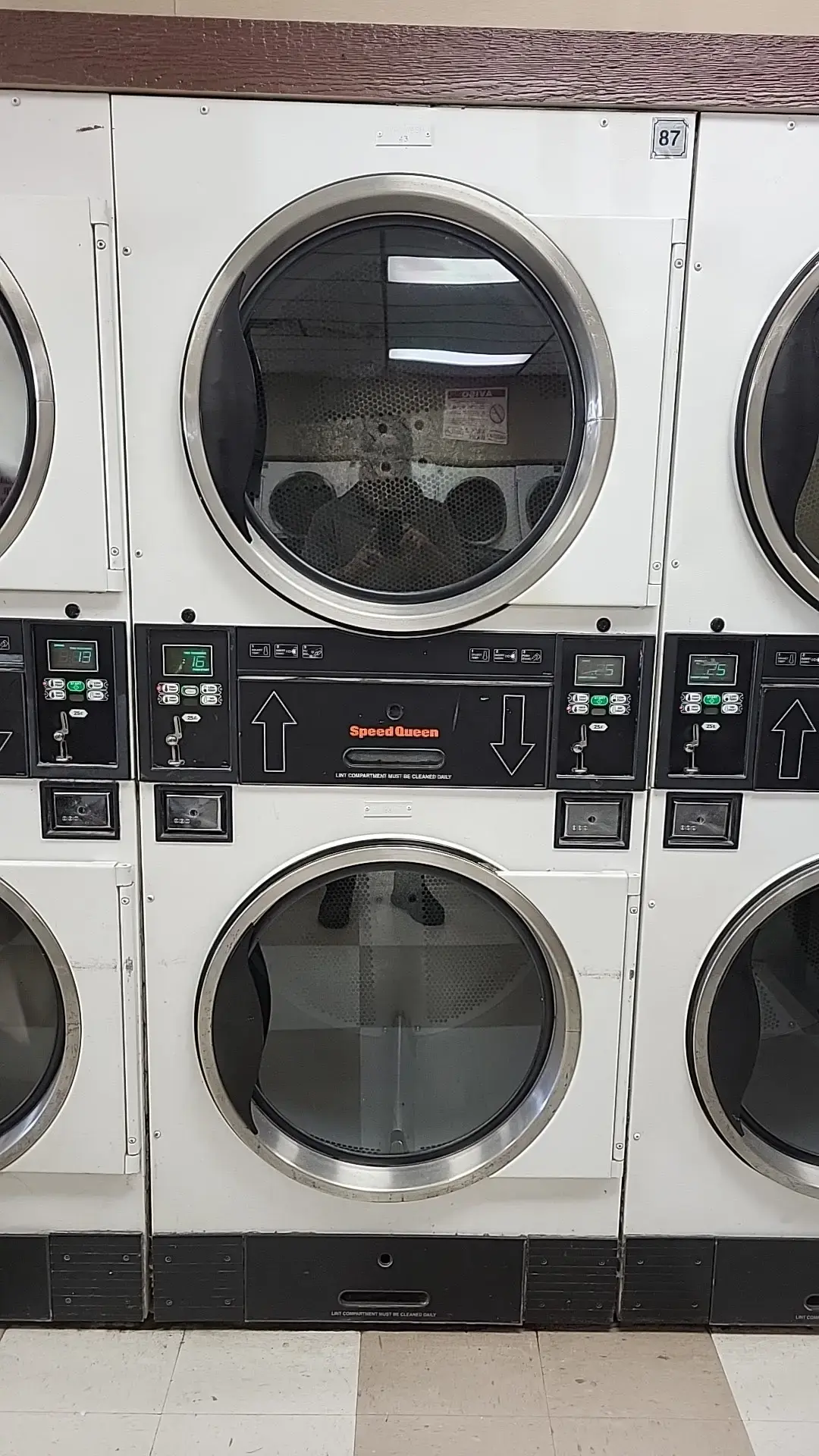 Kwik Wash Laundry thumbnail 3