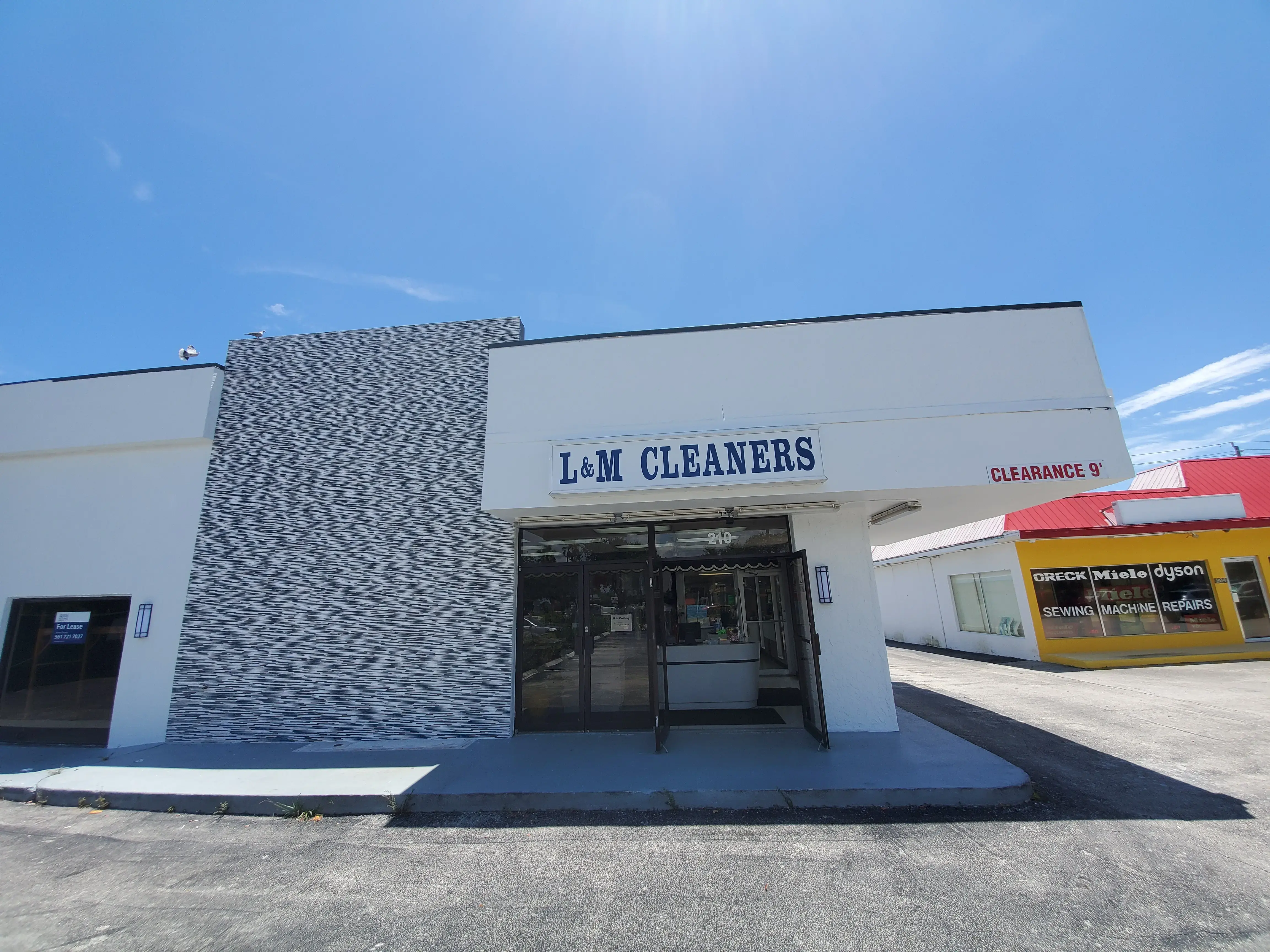 L & M Dry Cleaners - Image 1