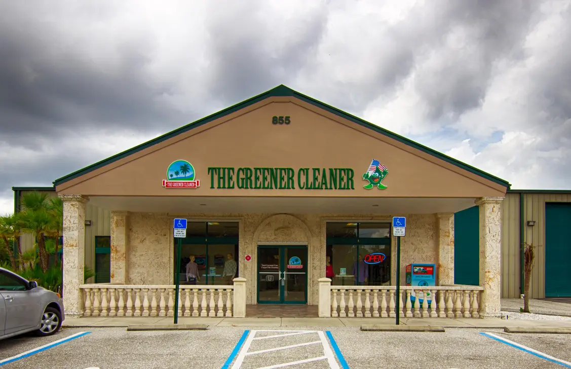 La France Linen, Dry Cleaning & Alterations thumbnail 2