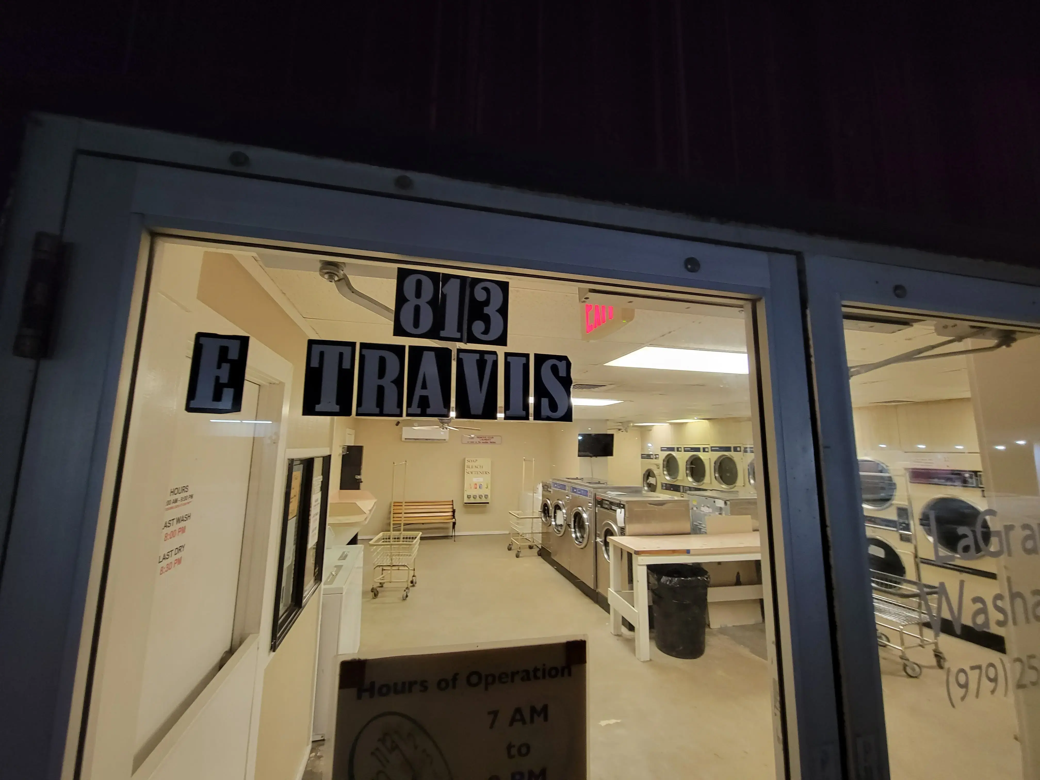 La Grange Laundromat & Washateria - Image 3