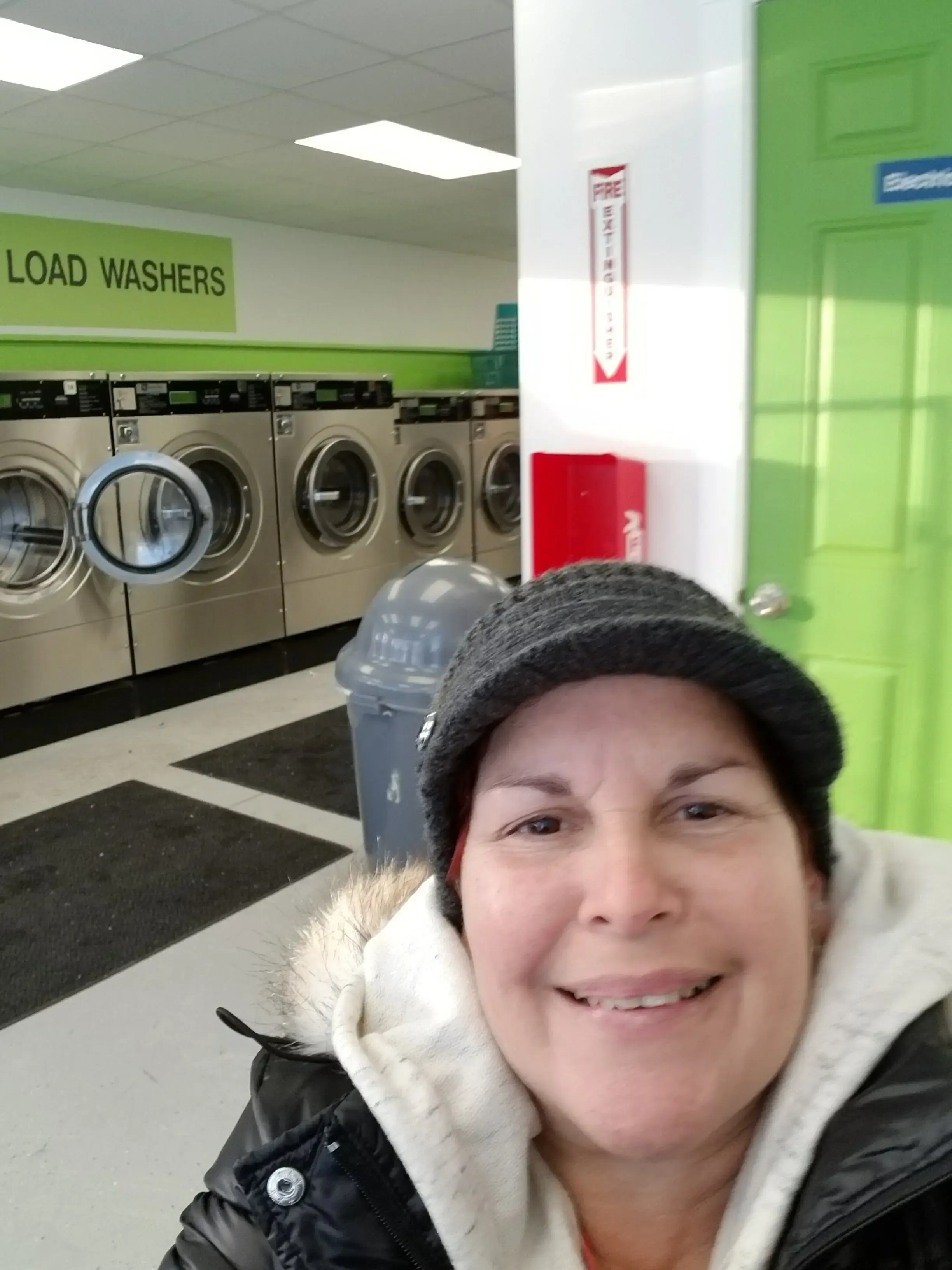 LA. Laundry - Image 9