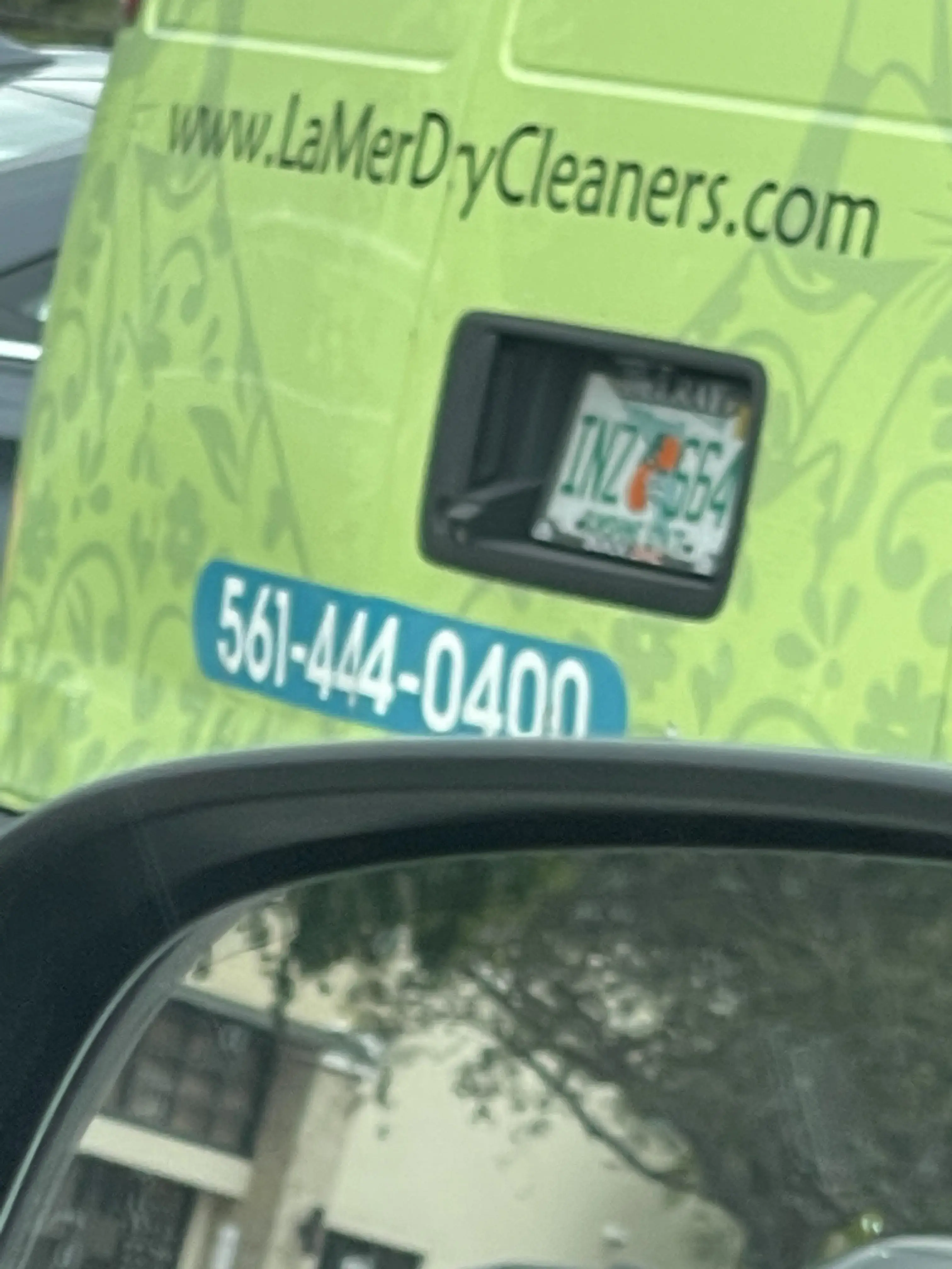 La Mer Dry Cleaners - Image 12