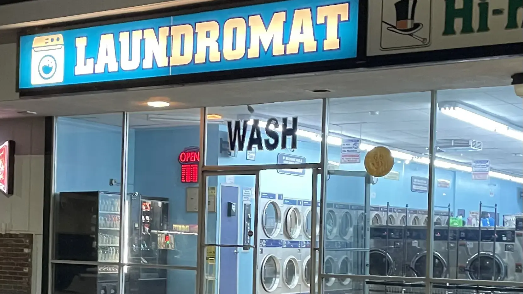 La Mirada Laundromat - Image 1