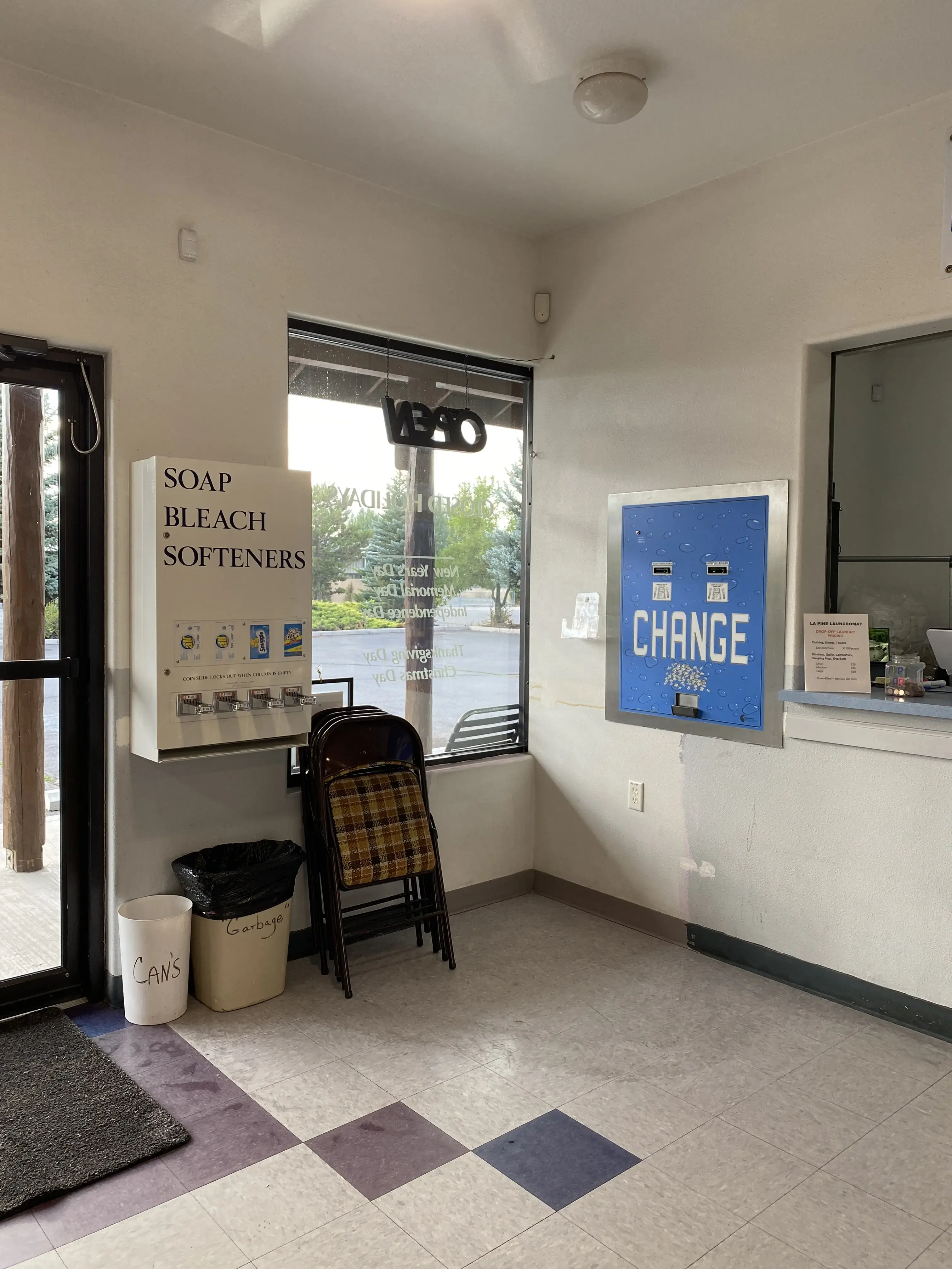 La Pine Laundromat - Image 2