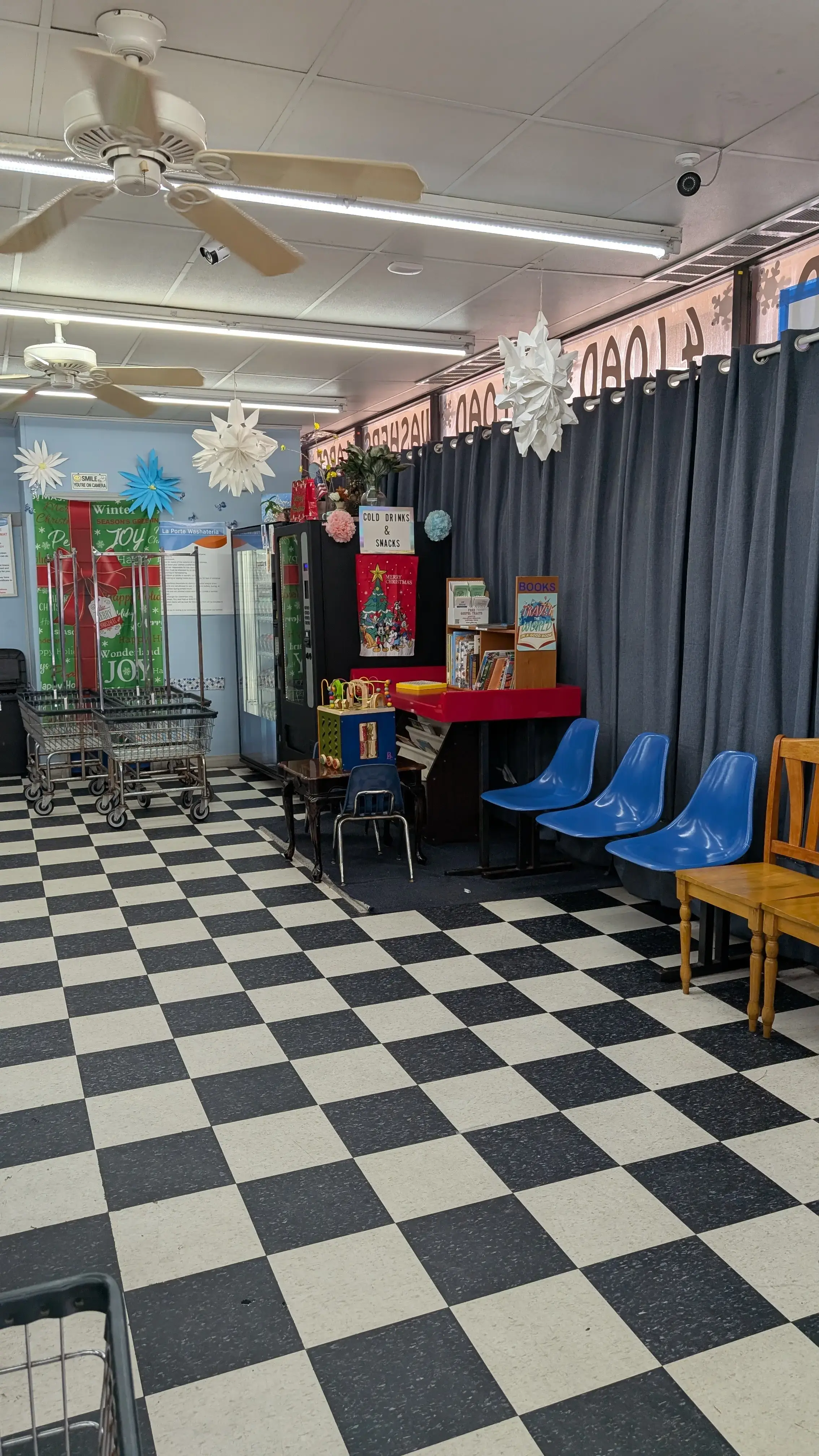 La Porte Washateria - Image 3