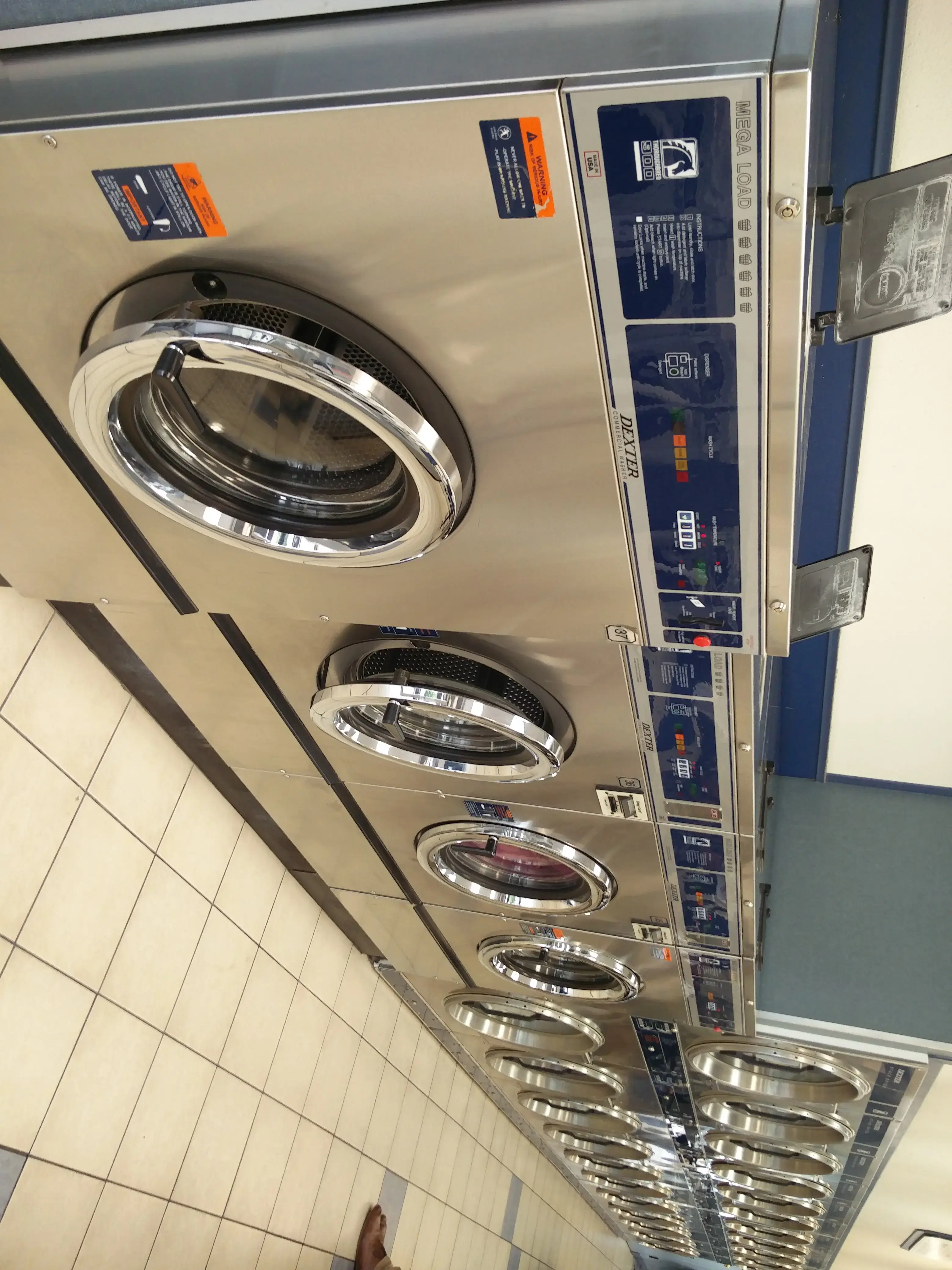 La Verne Laundraland thumbnail 11