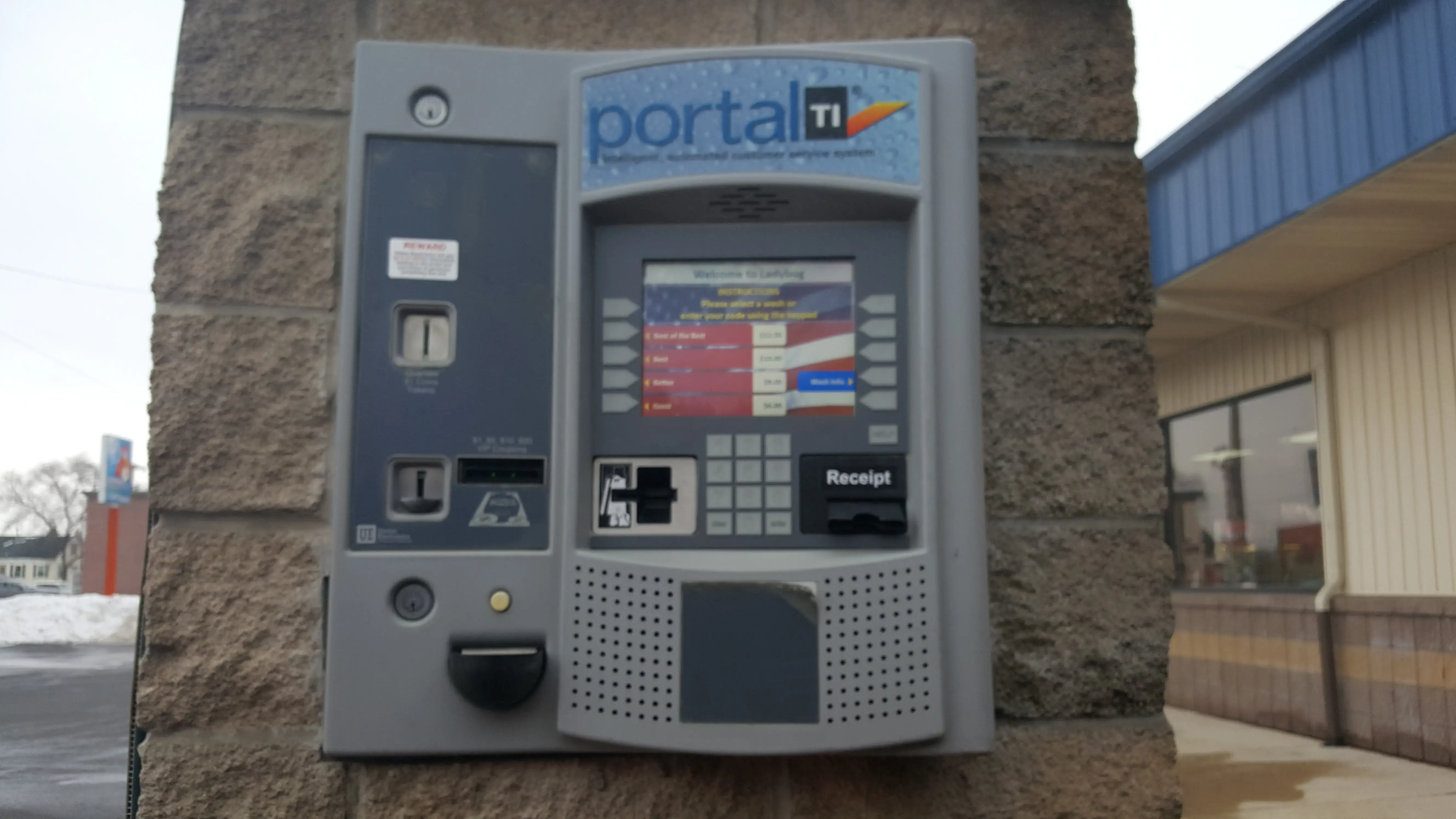 Ladybug Laundry and Carwash - Image 10