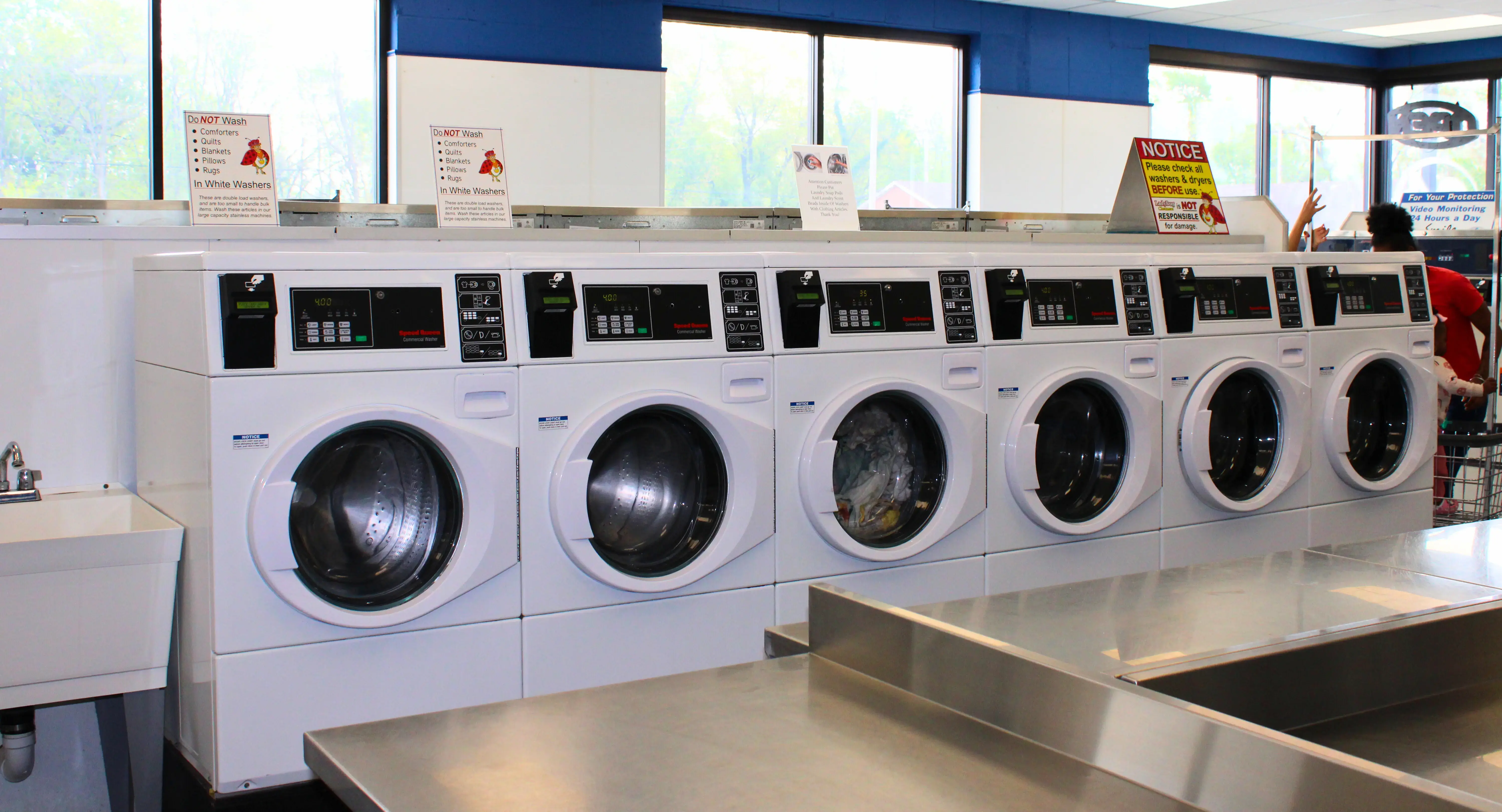 Ladybug Laundry - Image 19