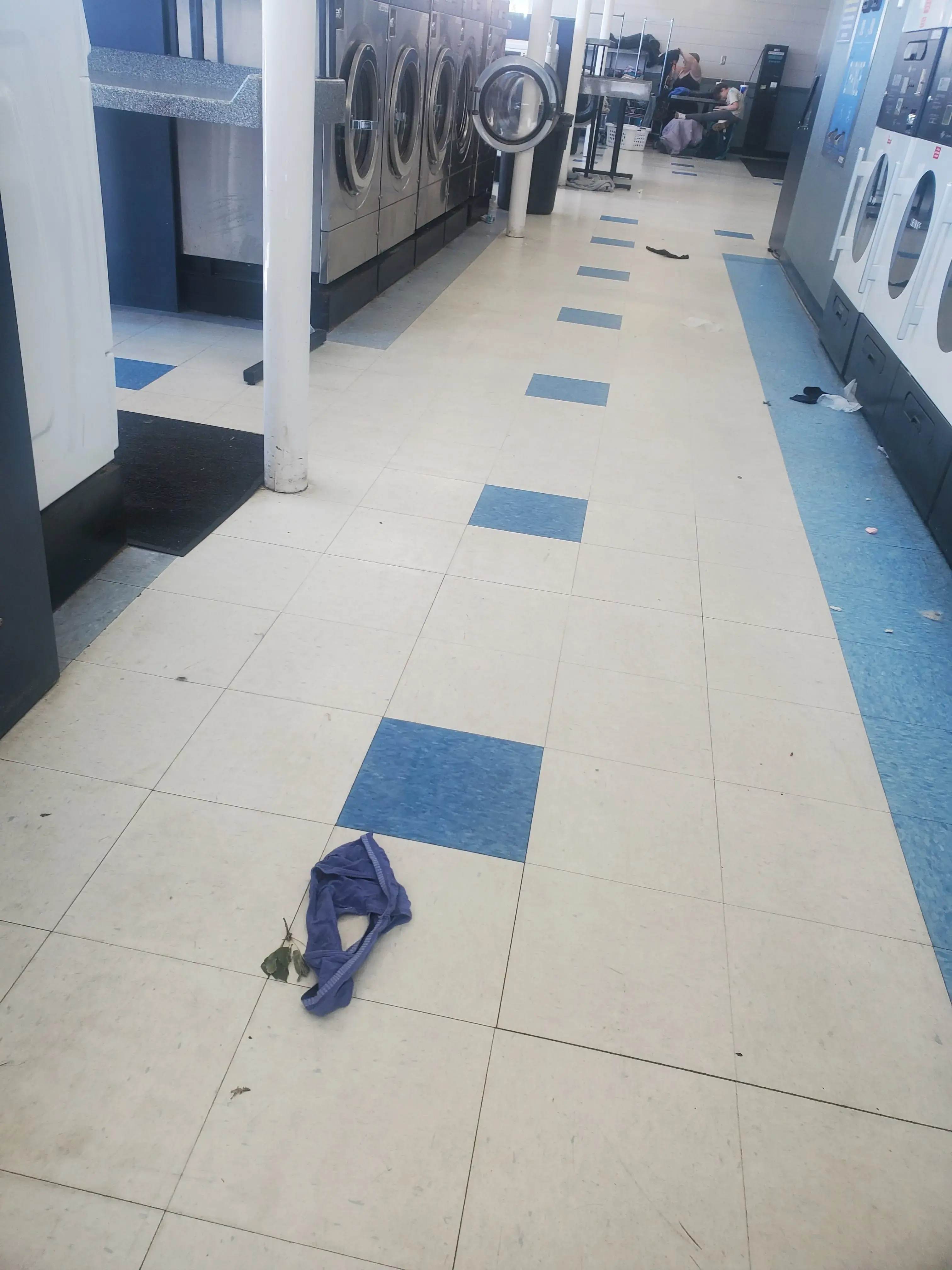 Lafayette Laundry - Image 18