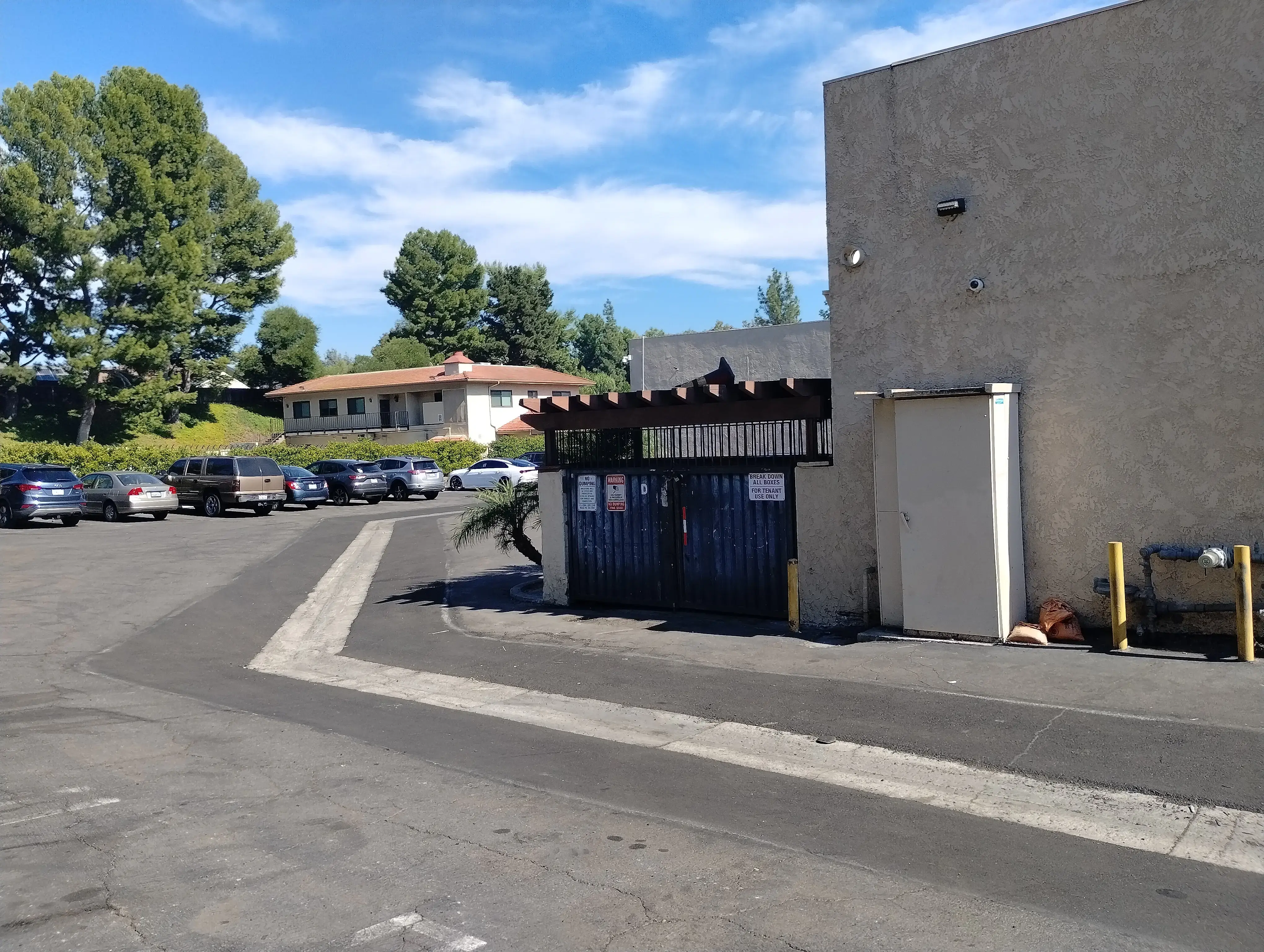 Laguna Hills Launderland thumbnail 6