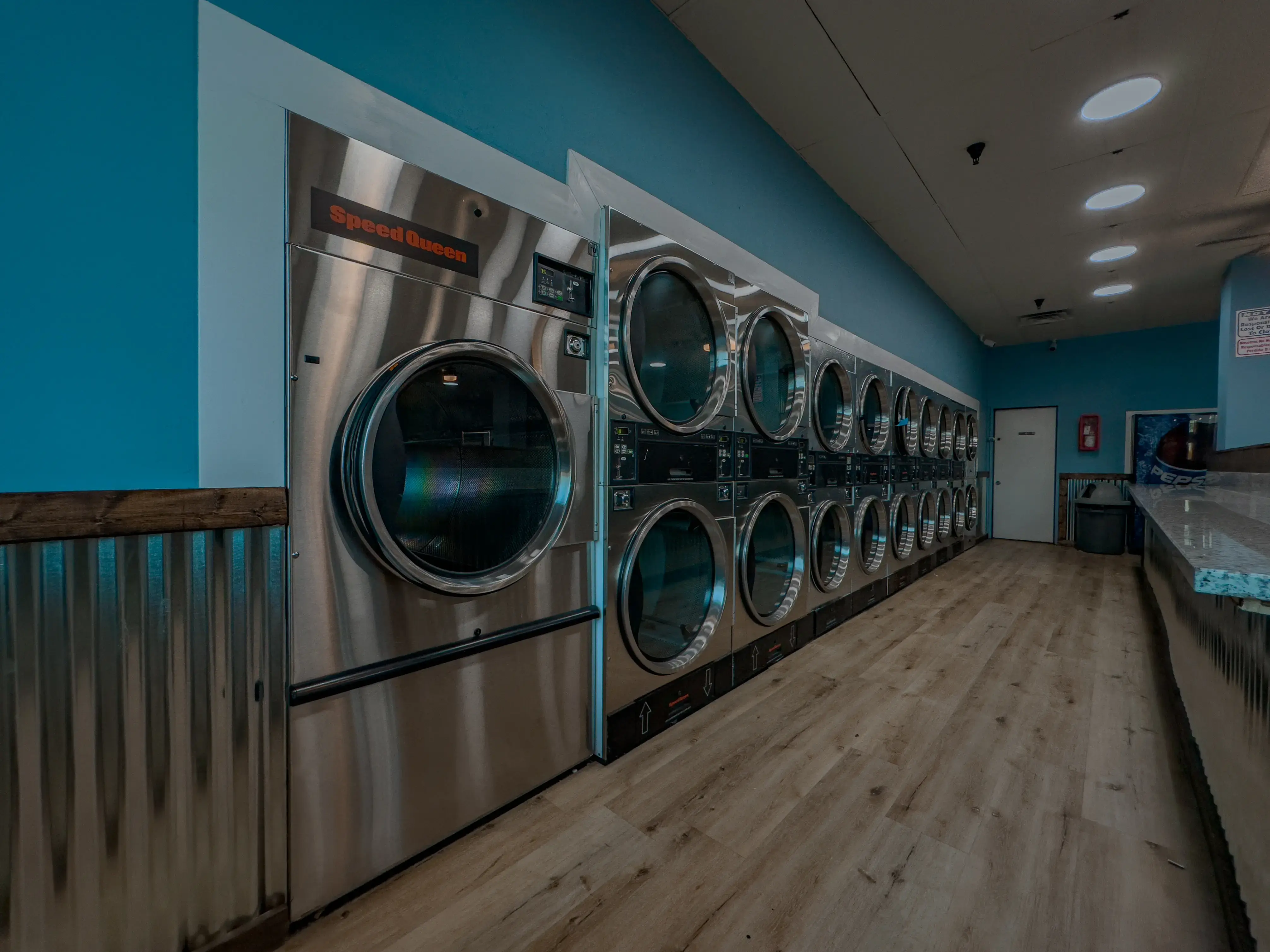 Lainey Lily Laundry location